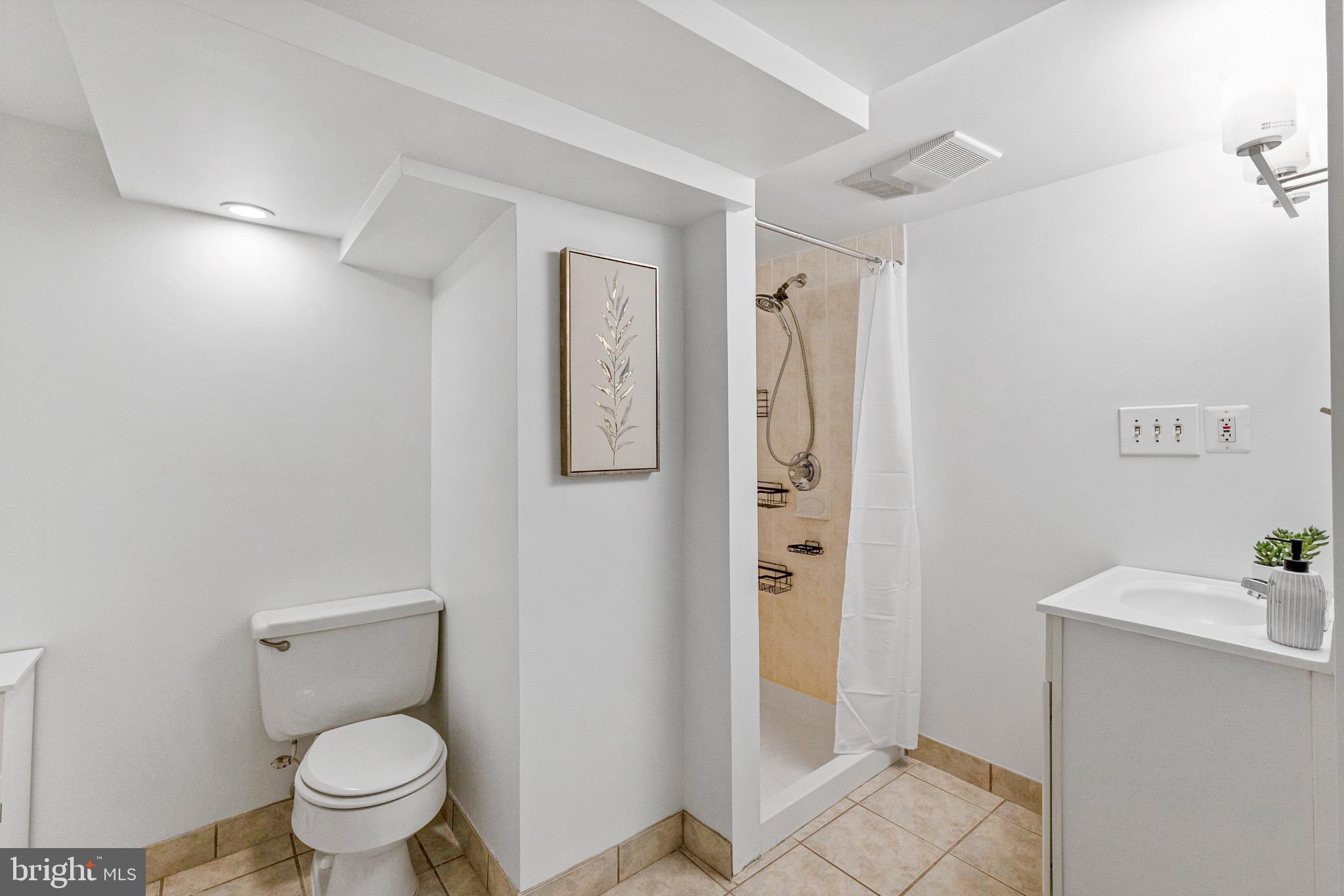 HILLWOOD - Residential