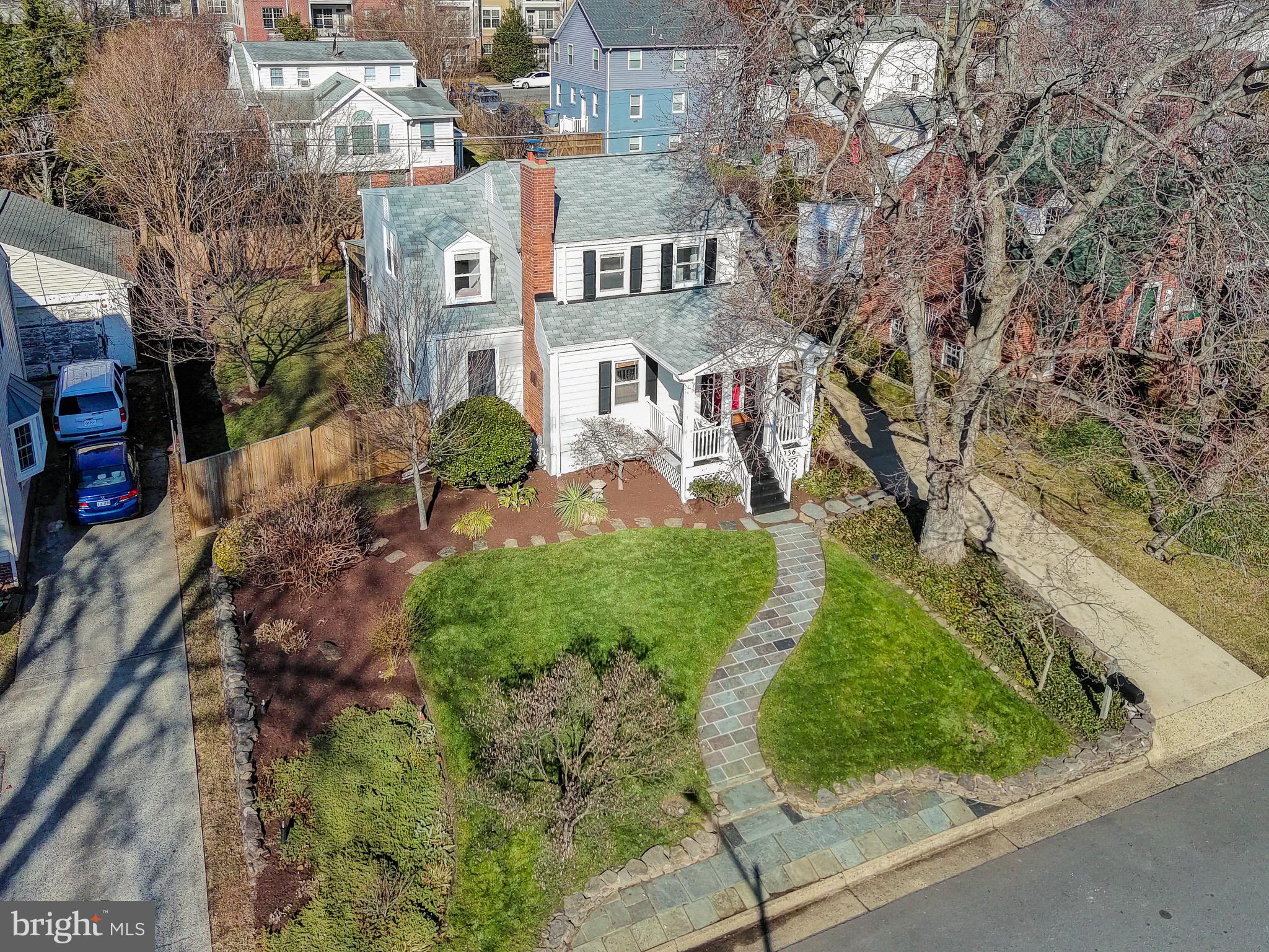 HILLWOOD - Residential