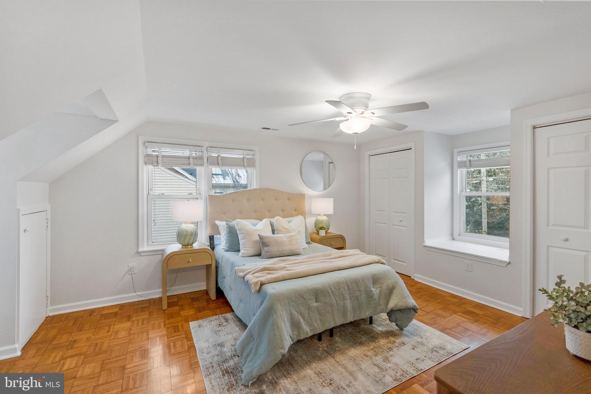 HILLWOOD - Residential