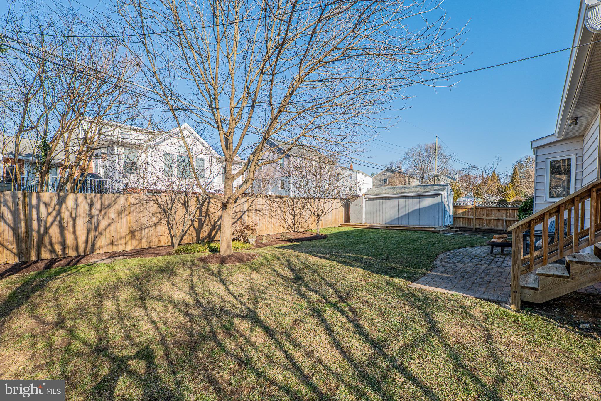 HILLWOOD - Residential