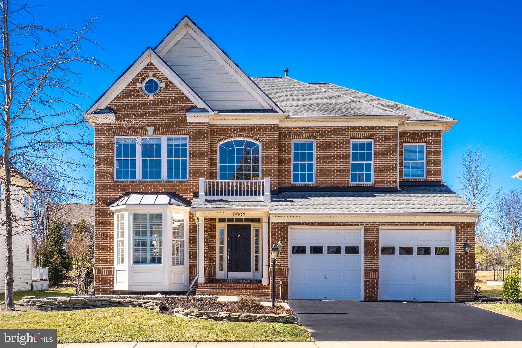 LANSDOWNE ON THE POTOMAC - Residential