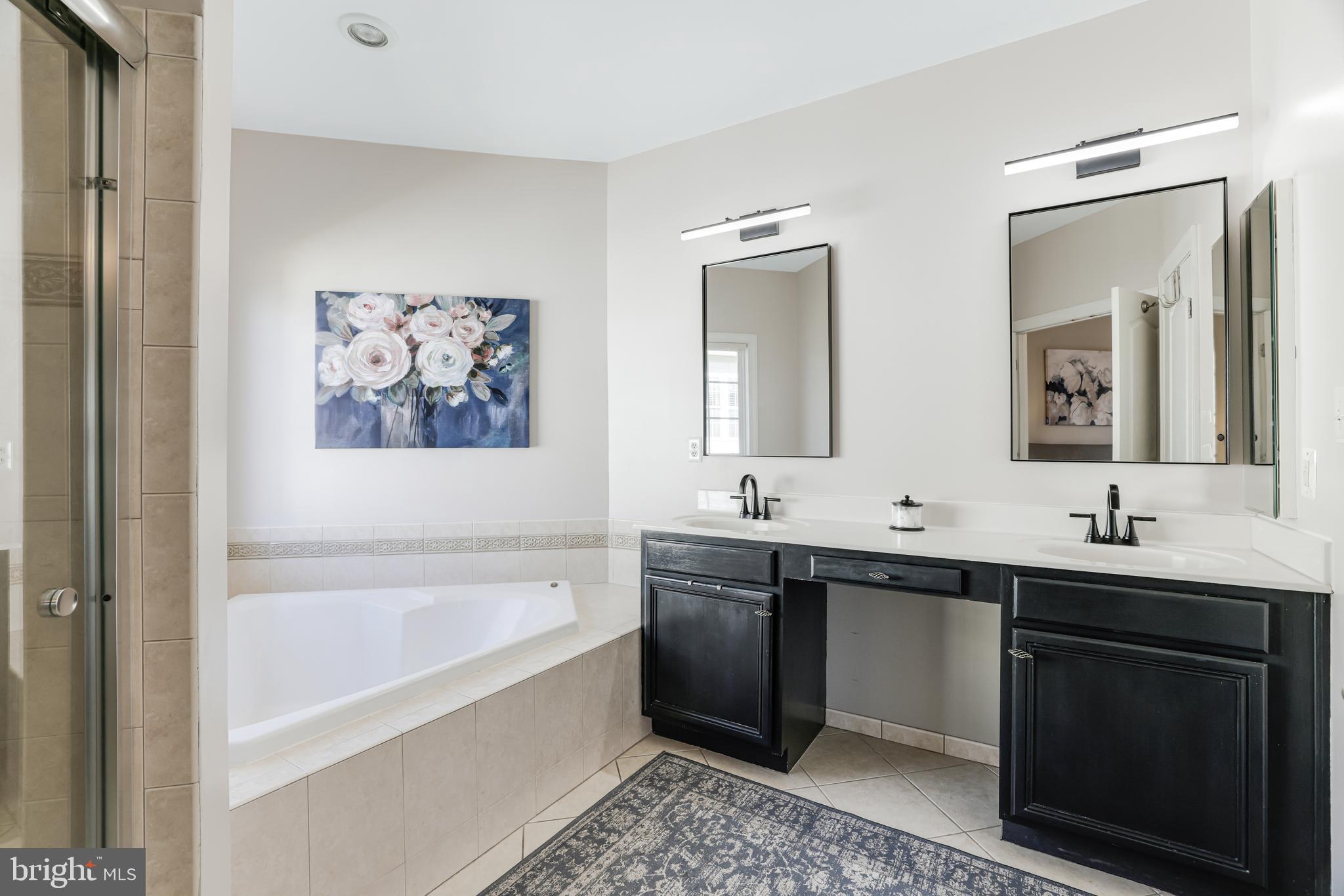 LANSDOWNE ON THE POTOMAC - Residential