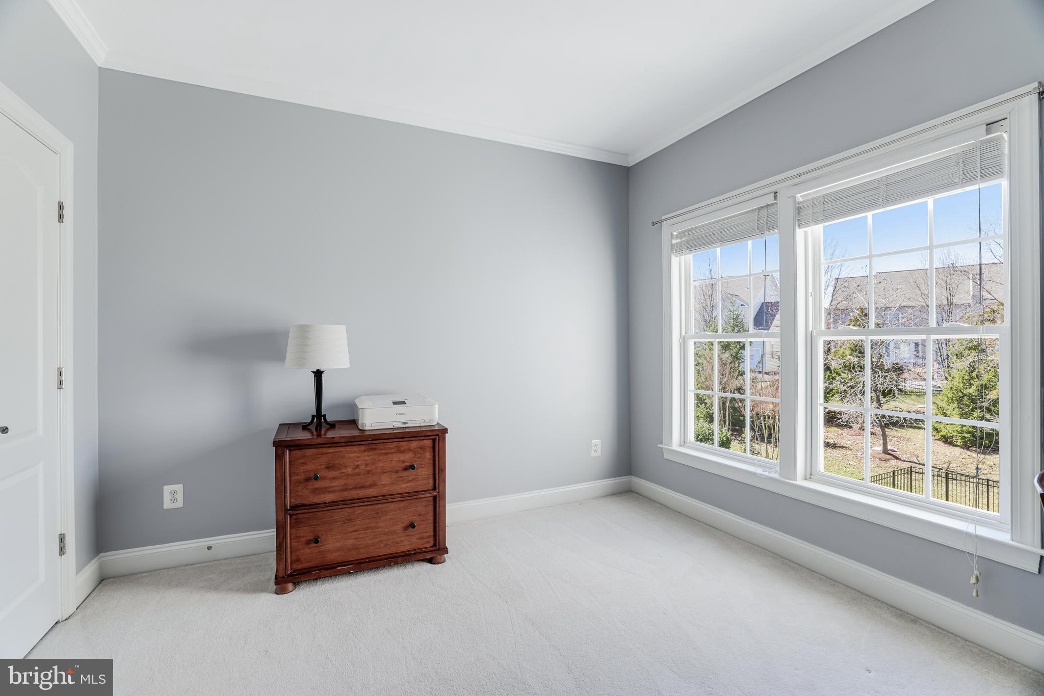 LANSDOWNE ON THE POTOMAC - Residential