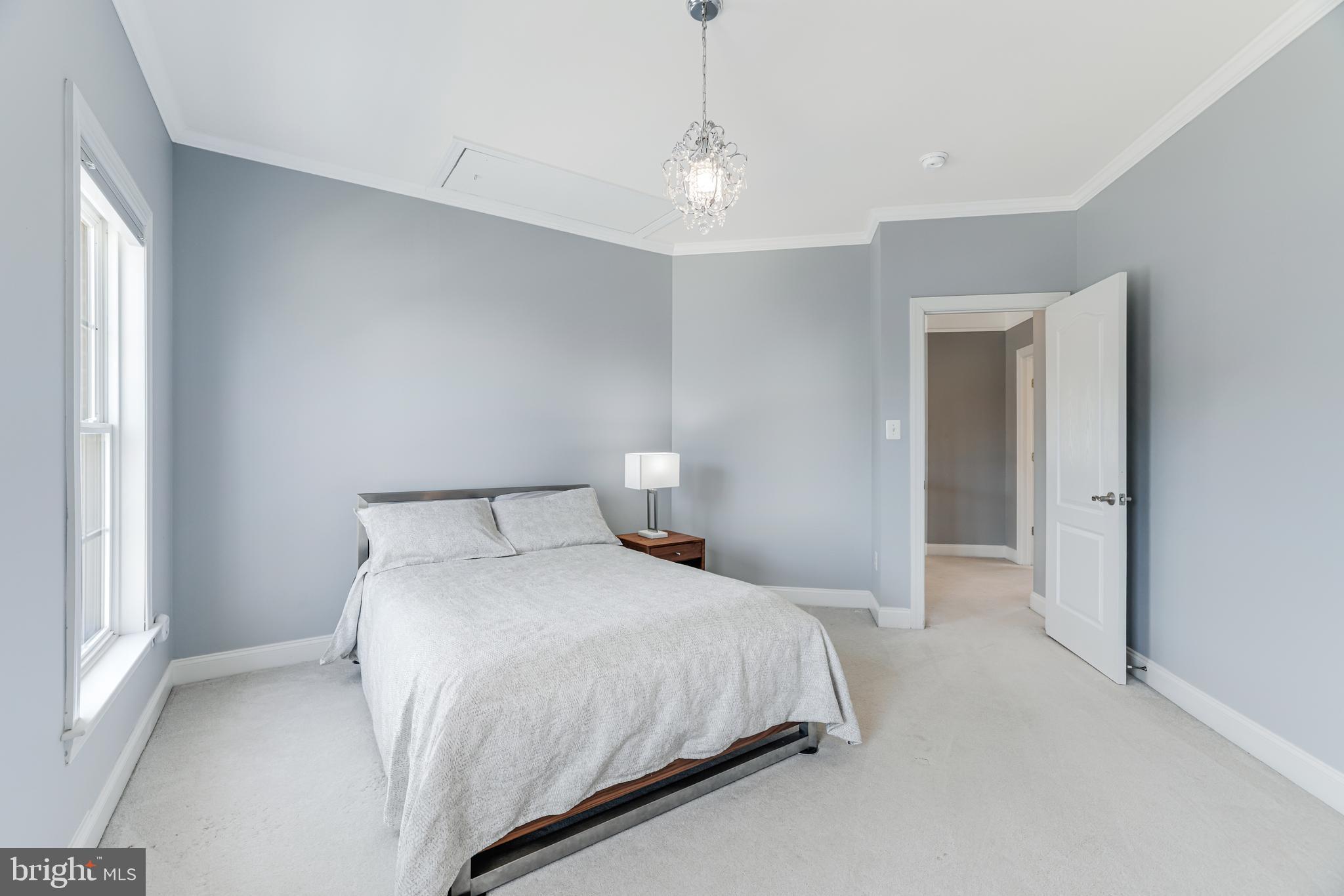 LANSDOWNE ON THE POTOMAC - Residential