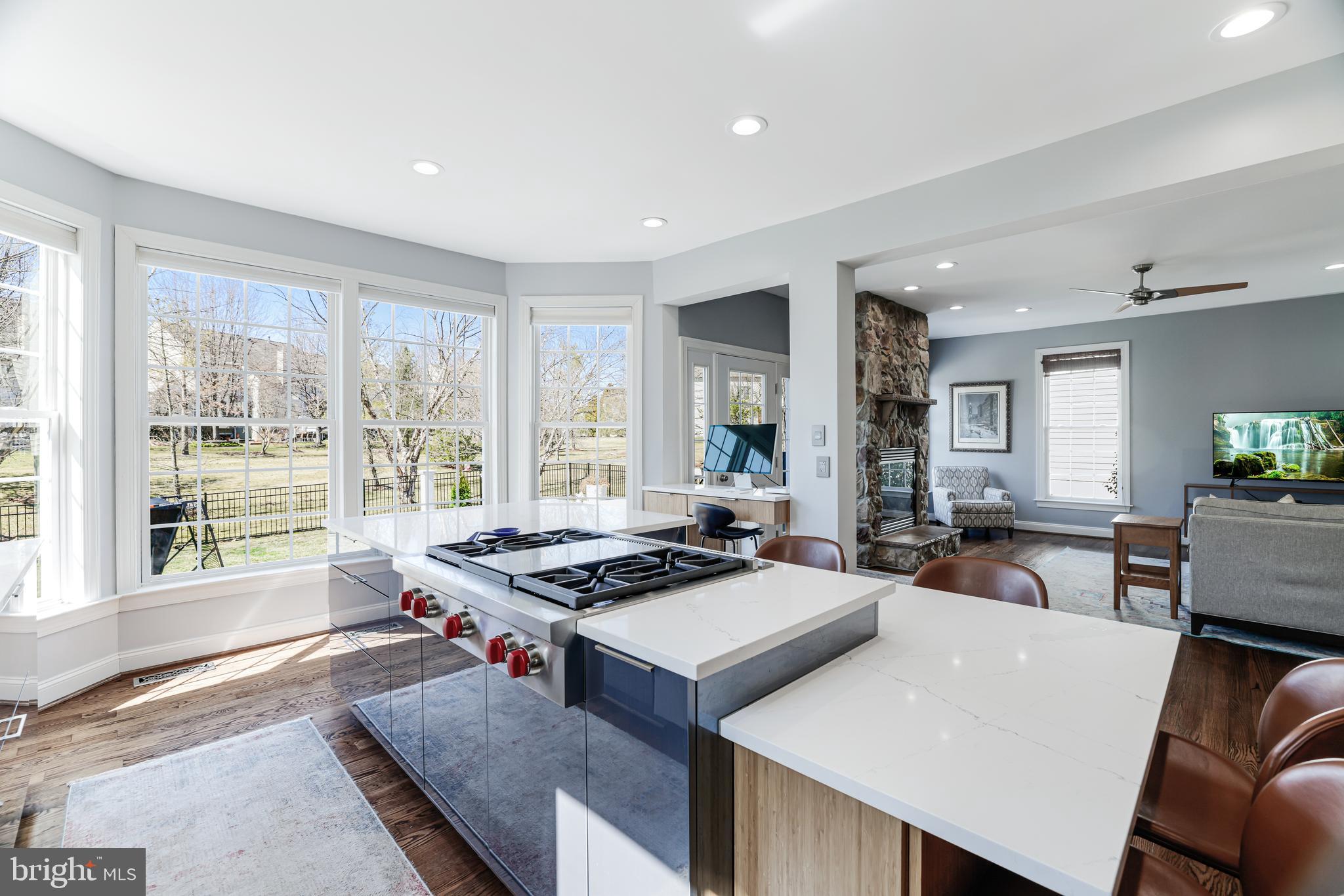 LANSDOWNE ON THE POTOMAC - Residential