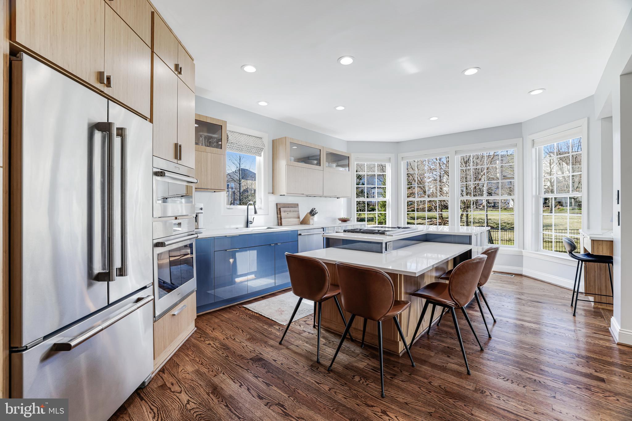 LANSDOWNE ON THE POTOMAC - Residential