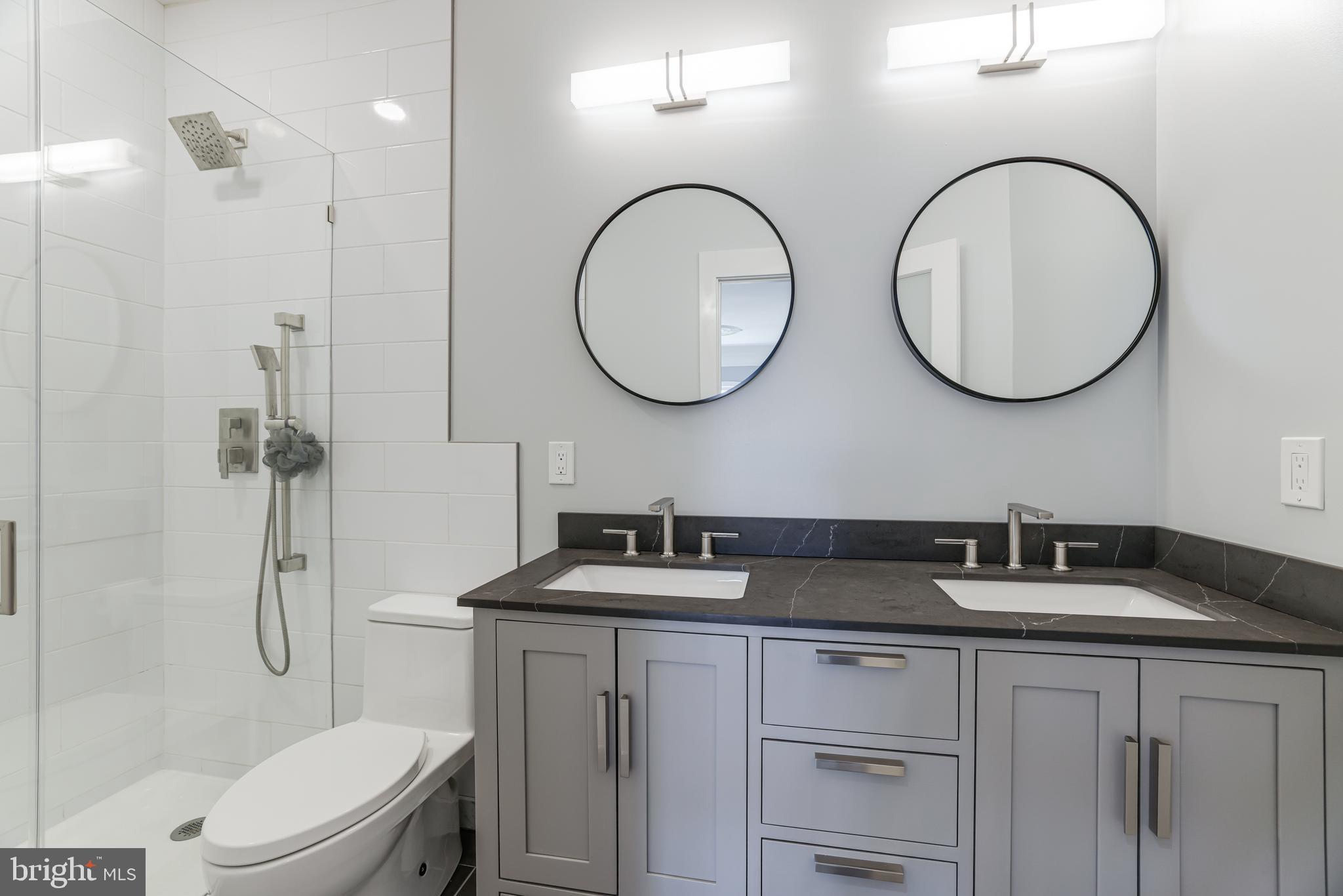 LANSDOWNE ON THE POTOMAC - Residential