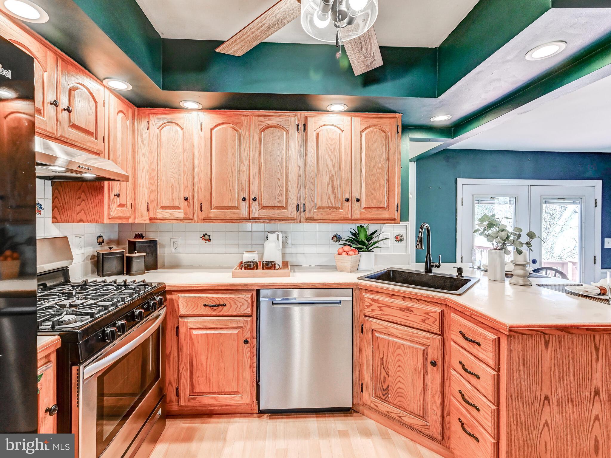 AMBERLY - Residential