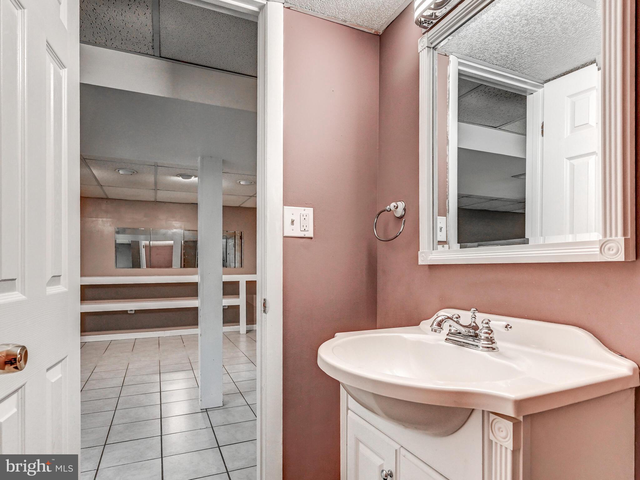 AMBERLY - Residential