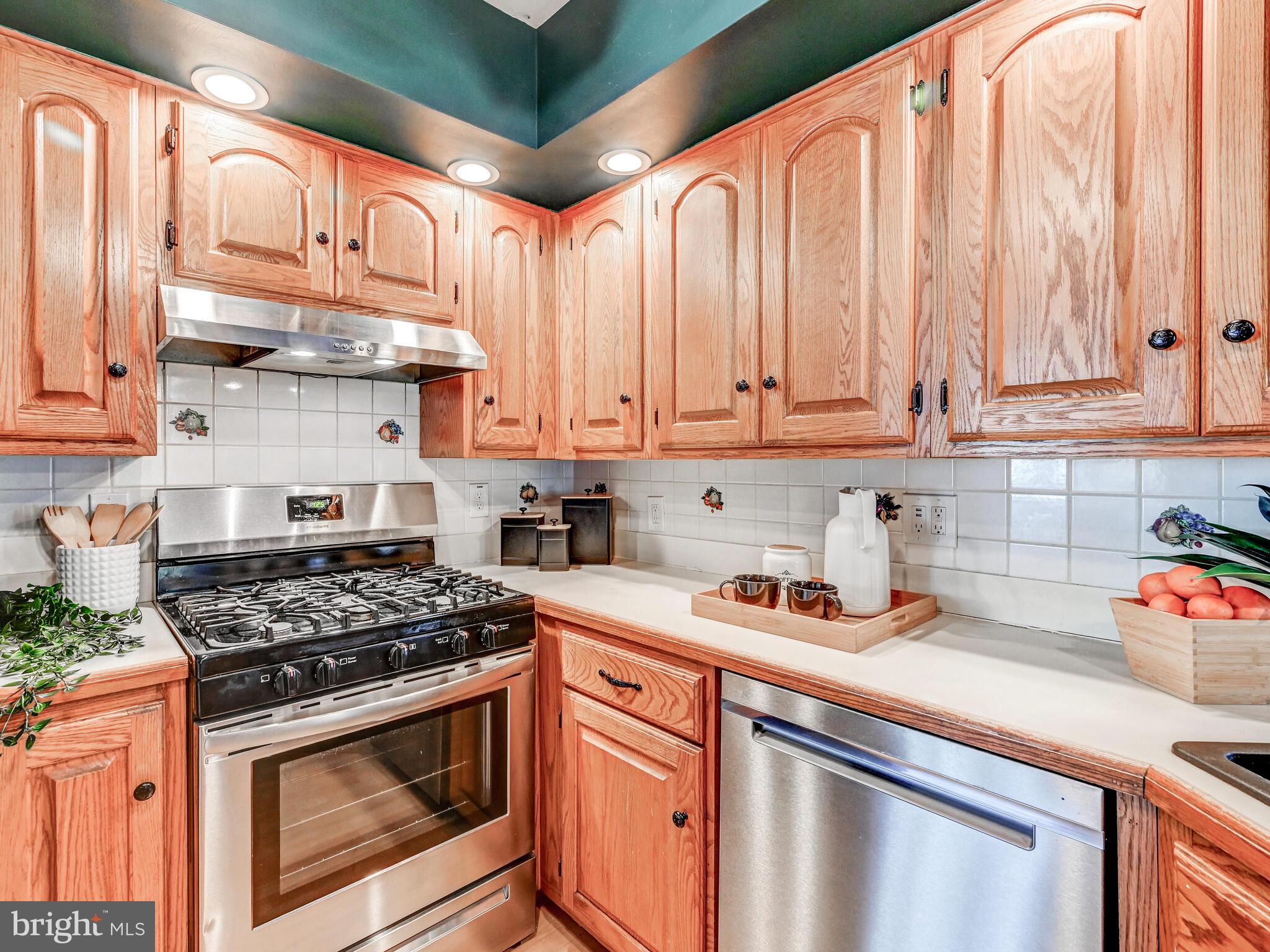 AMBERLY - Residential