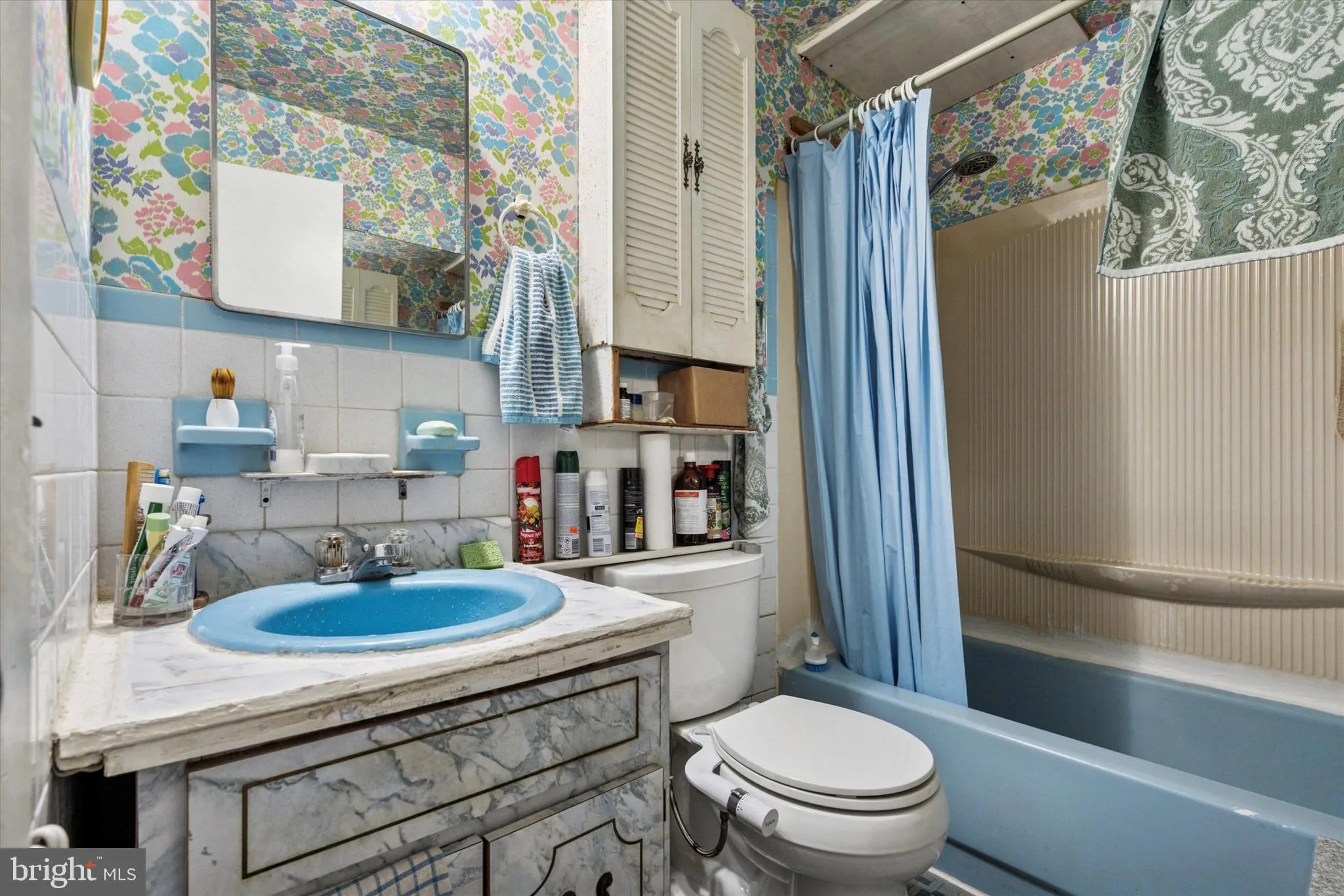 Philadelphia, Pennsylvania 19152, United States, 5 Bedrooms Bedrooms, ,Residential,Active,222375