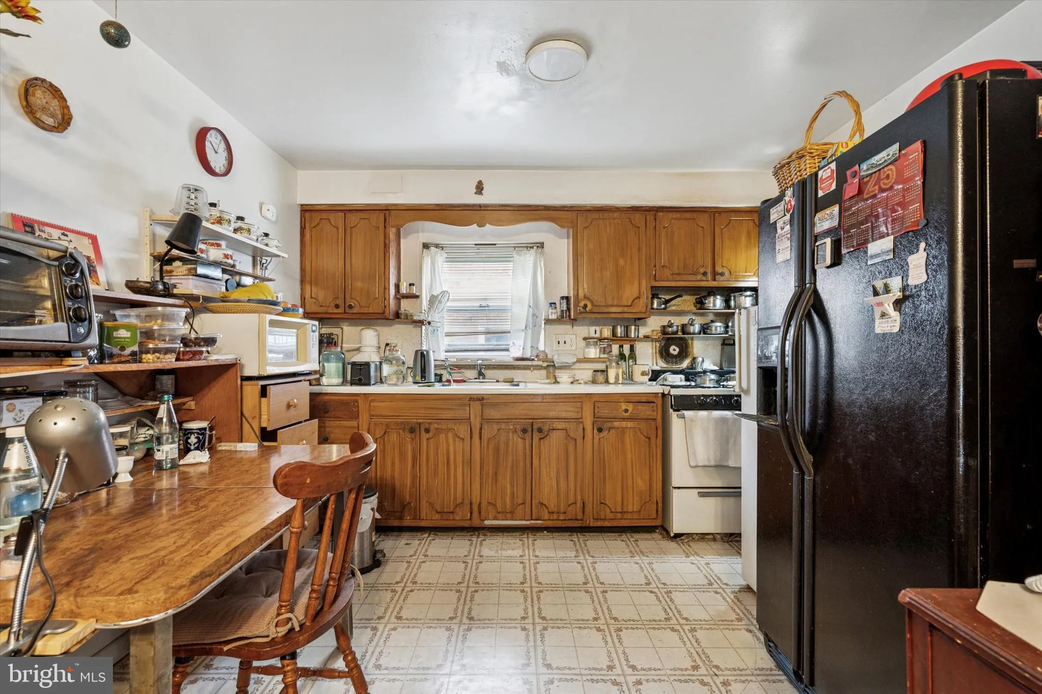 Philadelphia, Pennsylvania 19152, United States, 5 Bedrooms Bedrooms, ,Residential,Active,222375