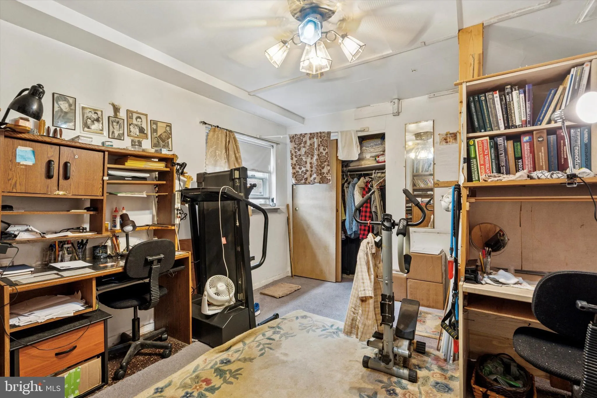 Philadelphia, Pennsylvania 19152, United States, 5 Bedrooms Bedrooms, ,Residential,Active,222375