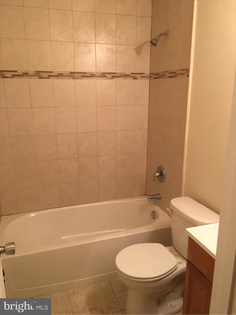 SUNNINGDALE MEADOWS - Residential Lease