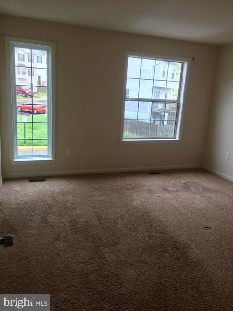 SUNNINGDALE MEADOWS - Residential Lease