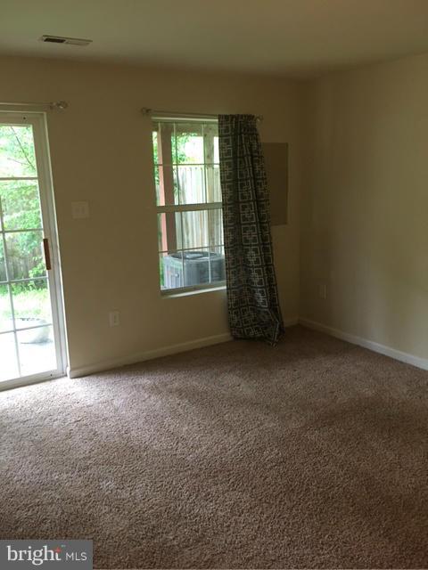 SUNNINGDALE MEADOWS - Residential Lease