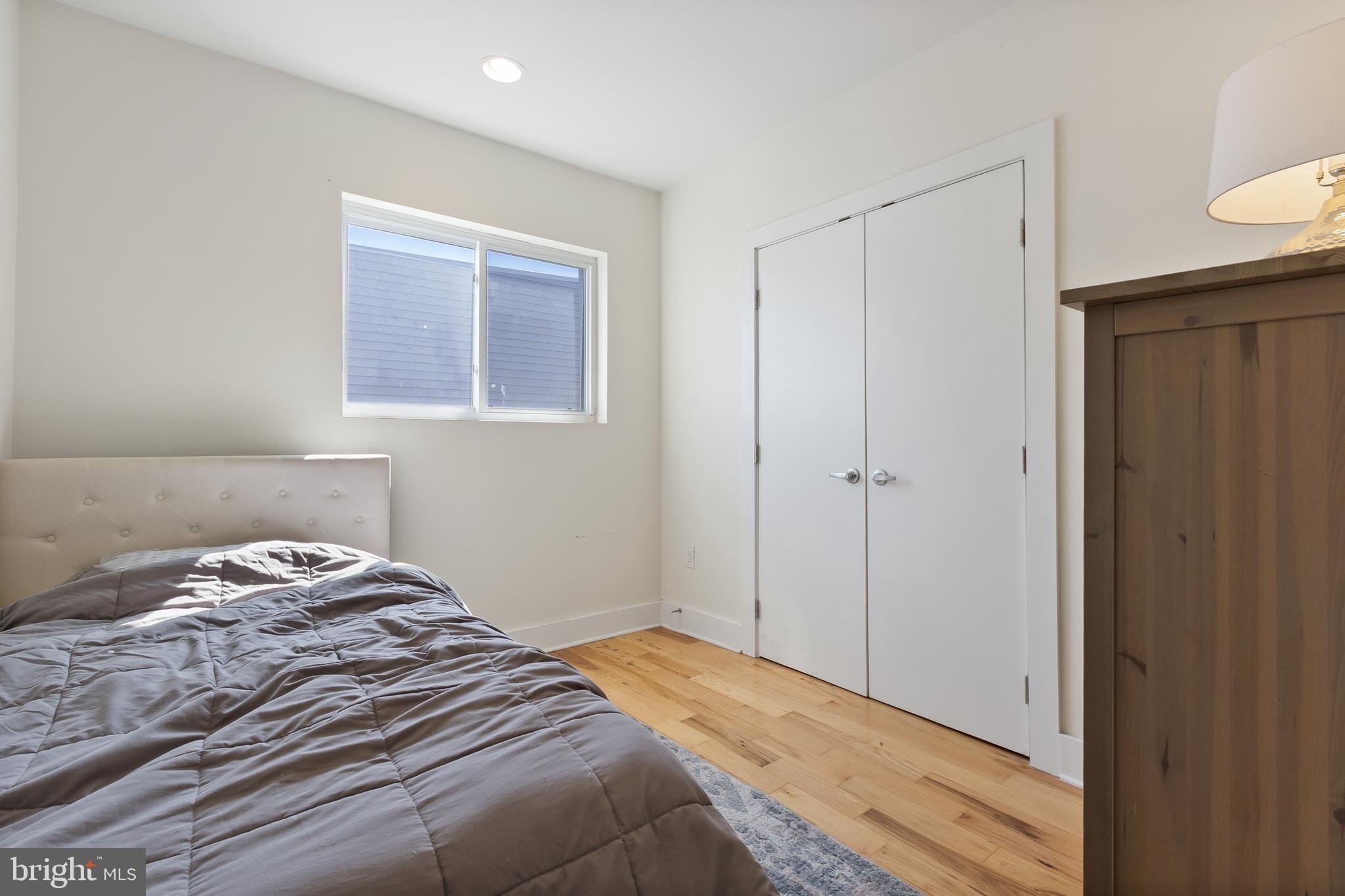 PHILADELPHIA (SOUTH) - Residential