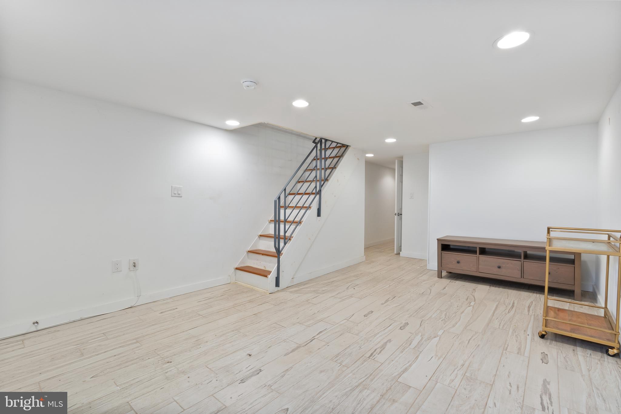 PHILADELPHIA (SOUTH) - Residential