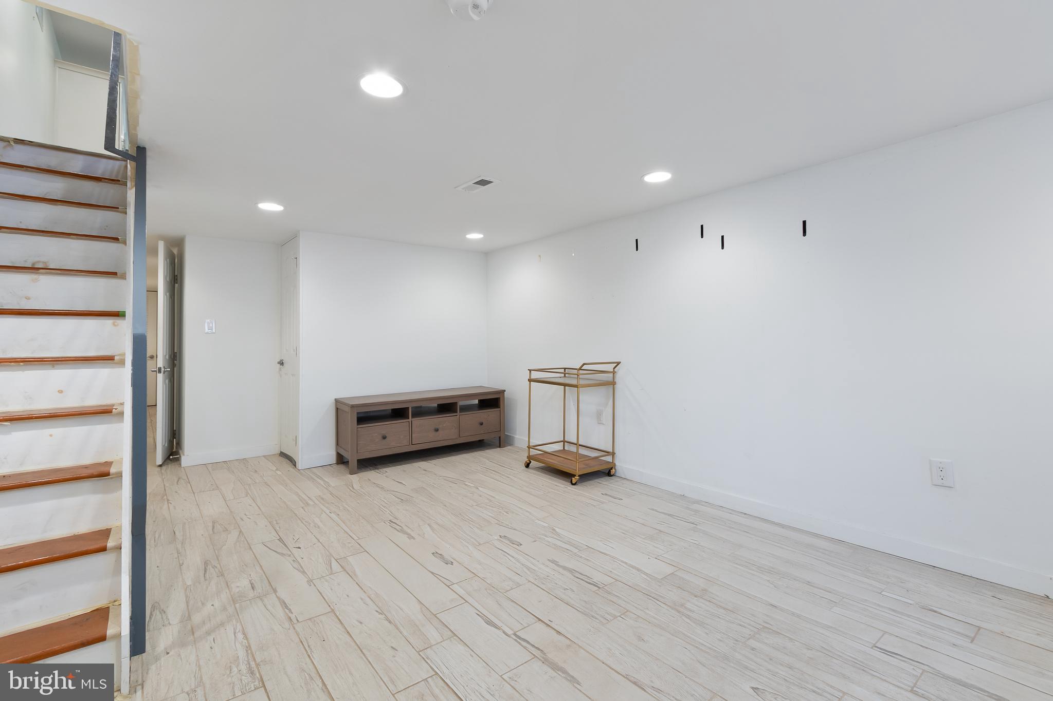 PHILADELPHIA (SOUTH) - Residential