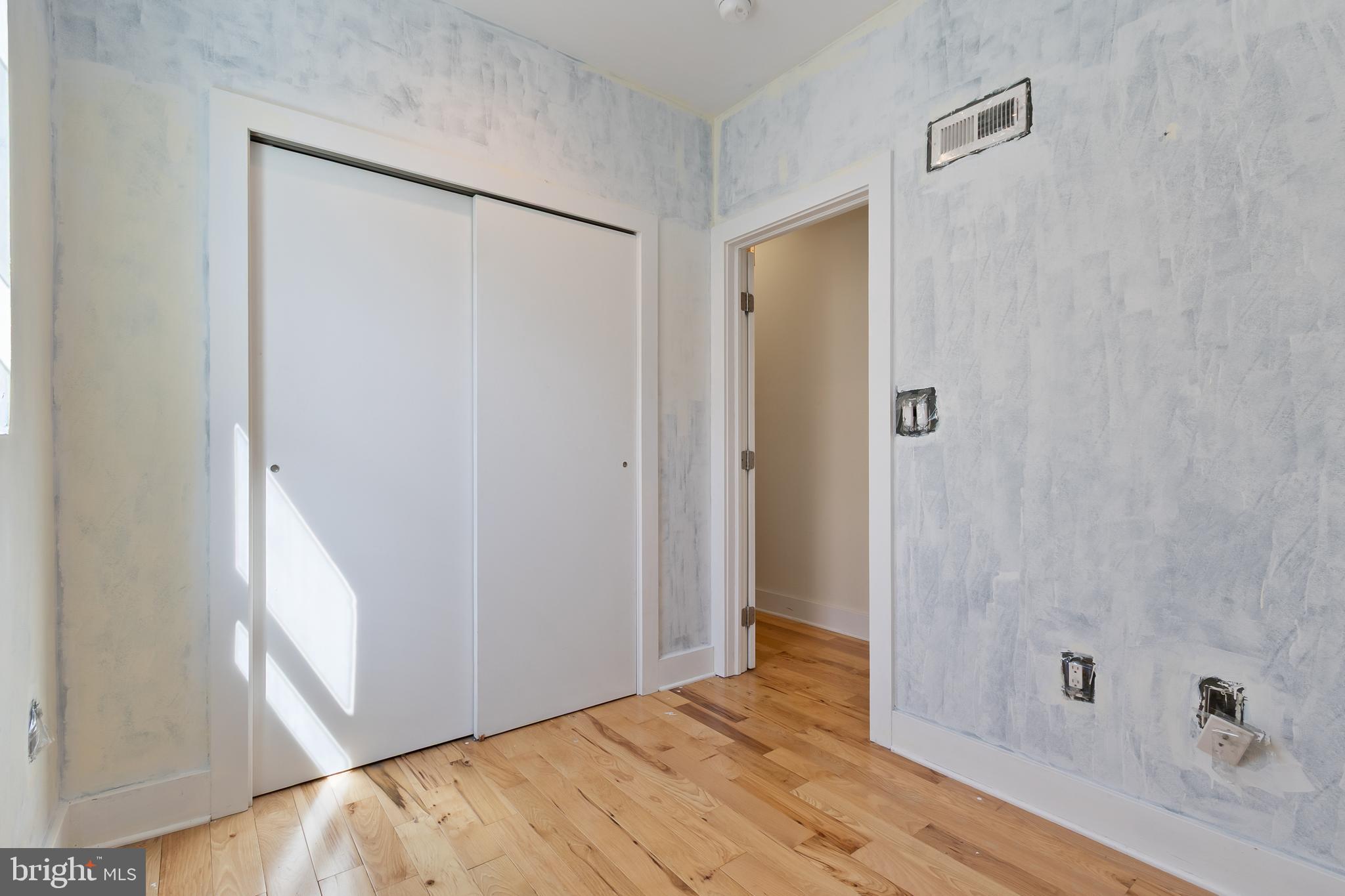 PHILADELPHIA (SOUTH) - Residential