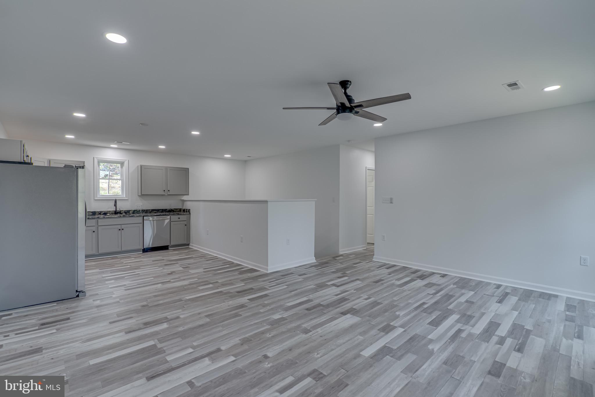 SLEEPY HOLLOW - Residential