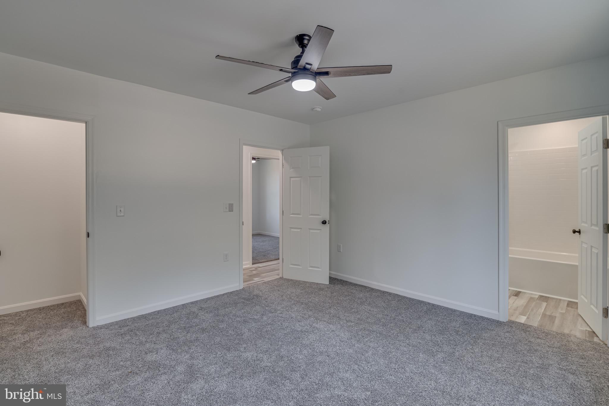 SLEEPY HOLLOW - Residential