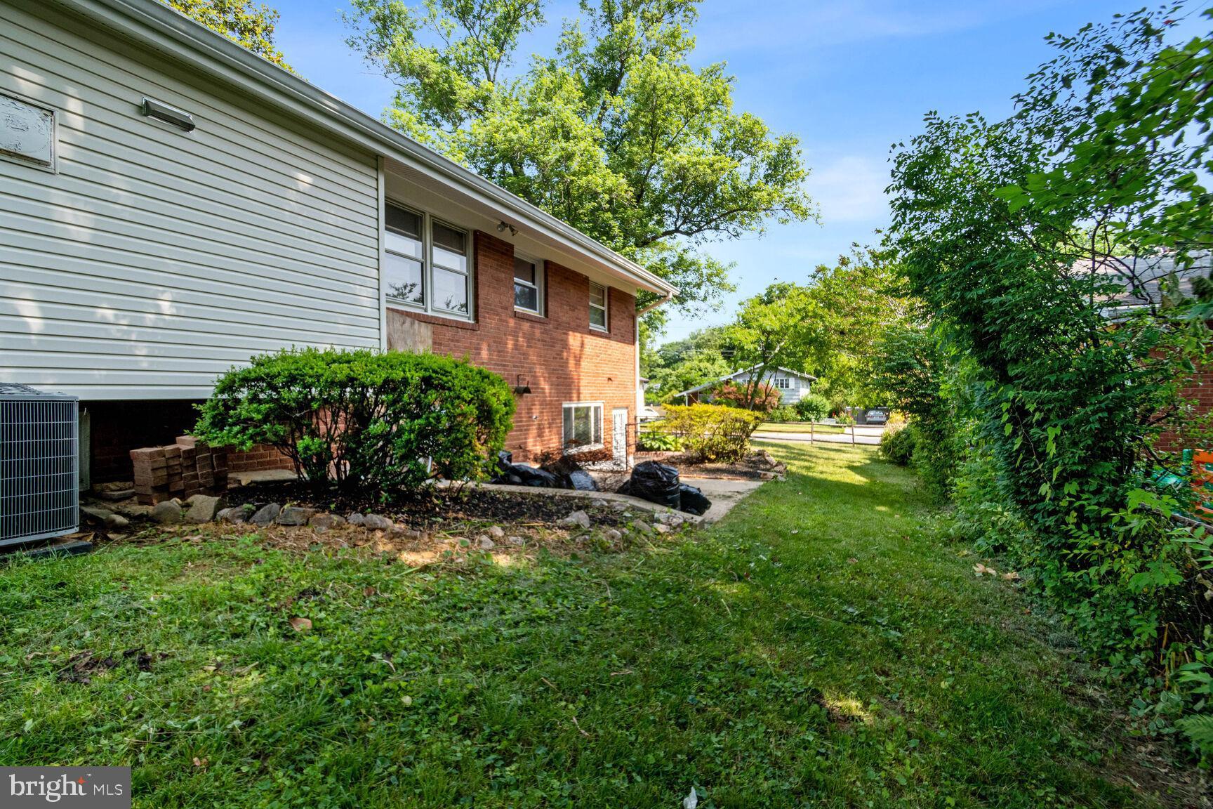 GARRETT PARK ESTATES - Residential