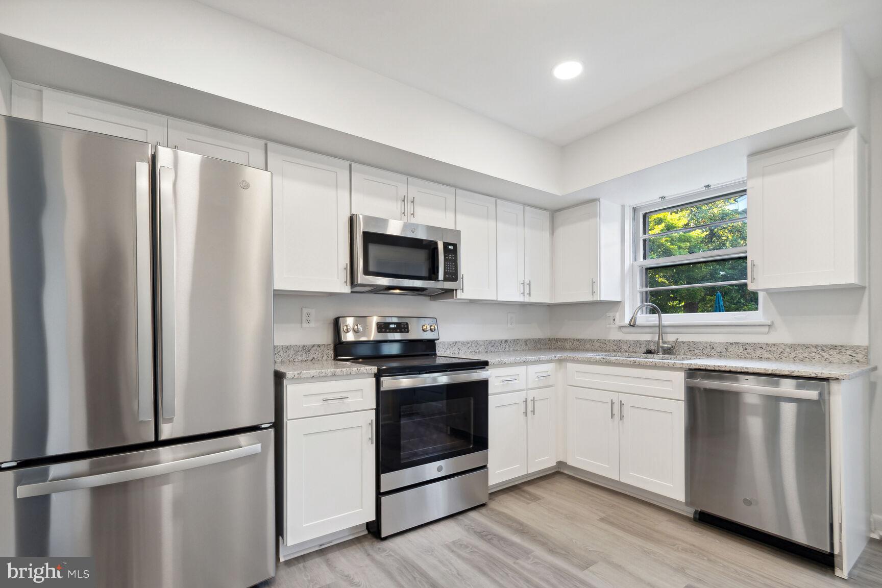 GARRETT PARK ESTATES - Residential