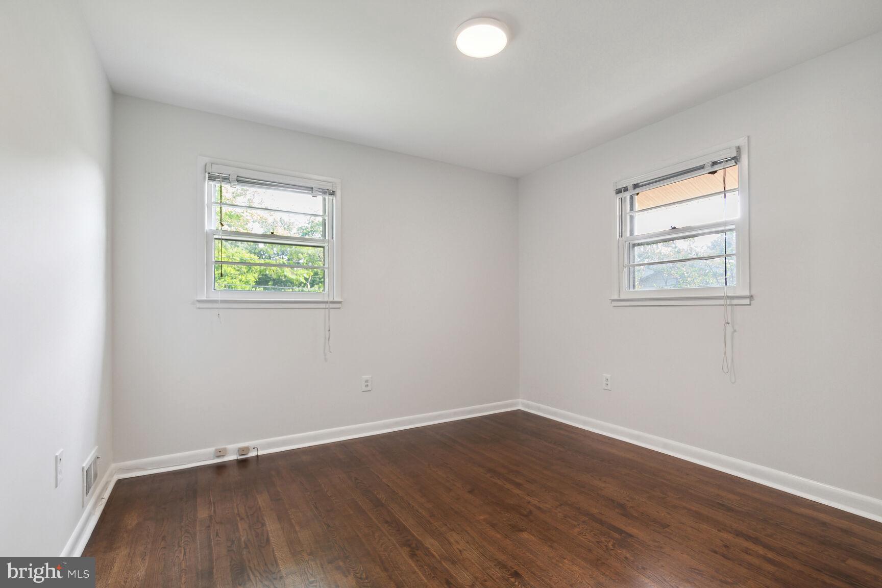 GARRETT PARK ESTATES - Residential