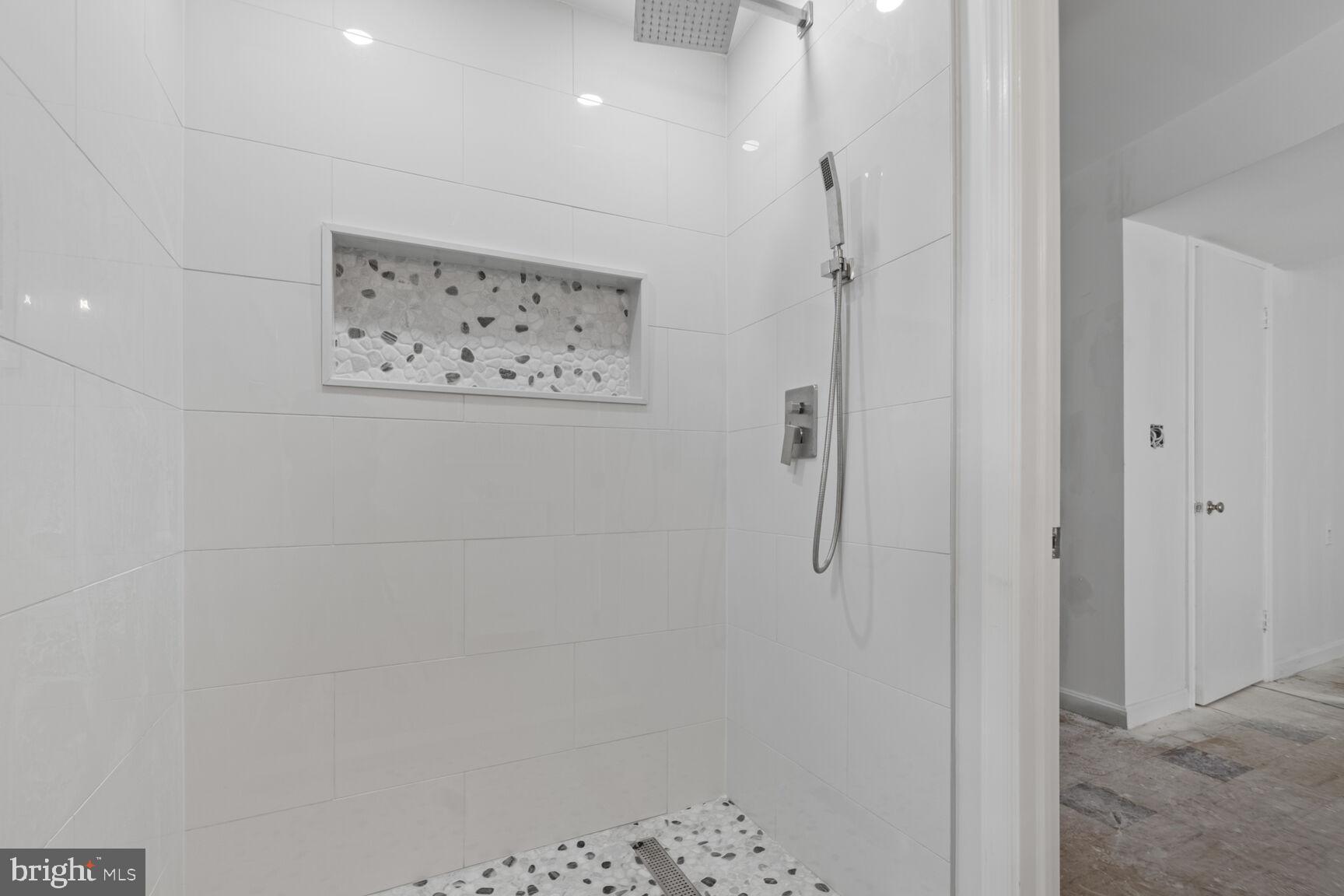 GARRETT PARK ESTATES - Residential