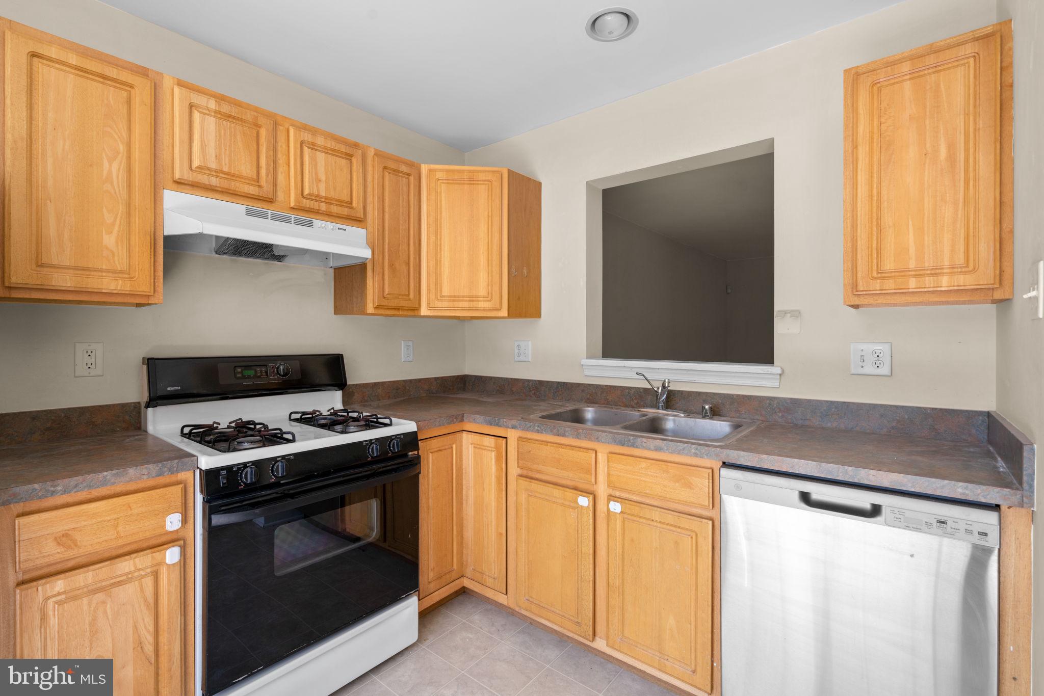 WINTERS RUN MANOR - Residential