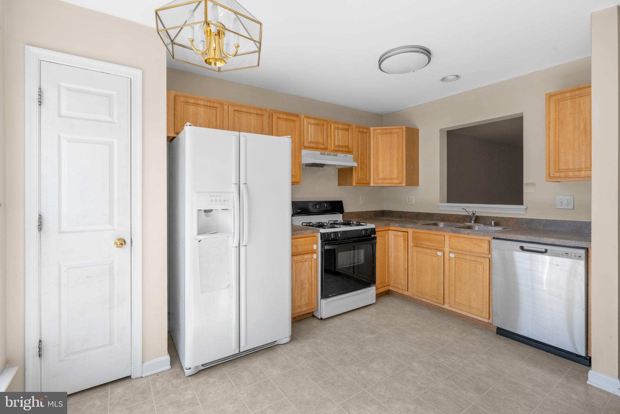 WINTERS RUN MANOR - Residential