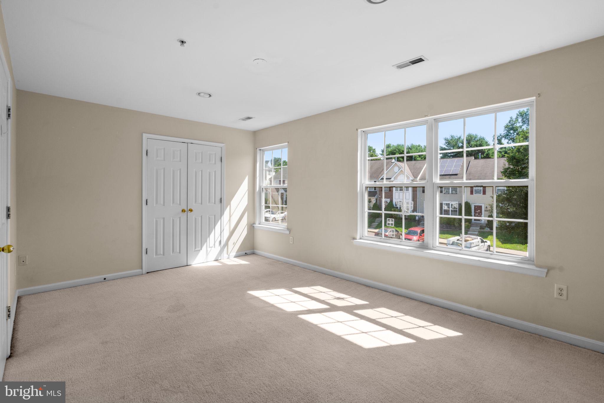 WINTERS RUN MANOR - Residential