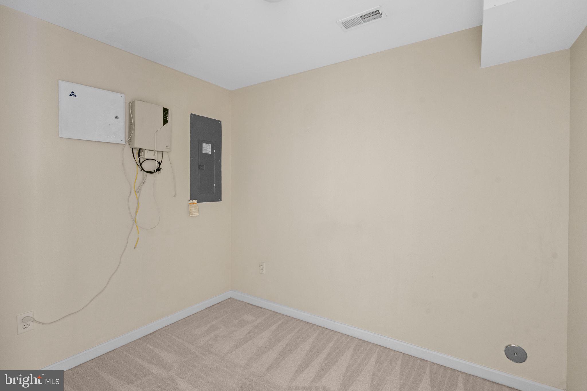 WINTERS RUN MANOR - Residential