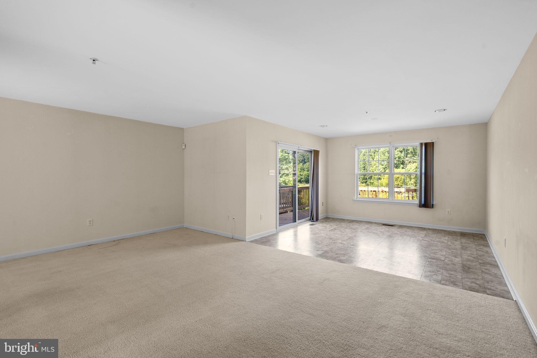 WINTERS RUN MANOR - Residential