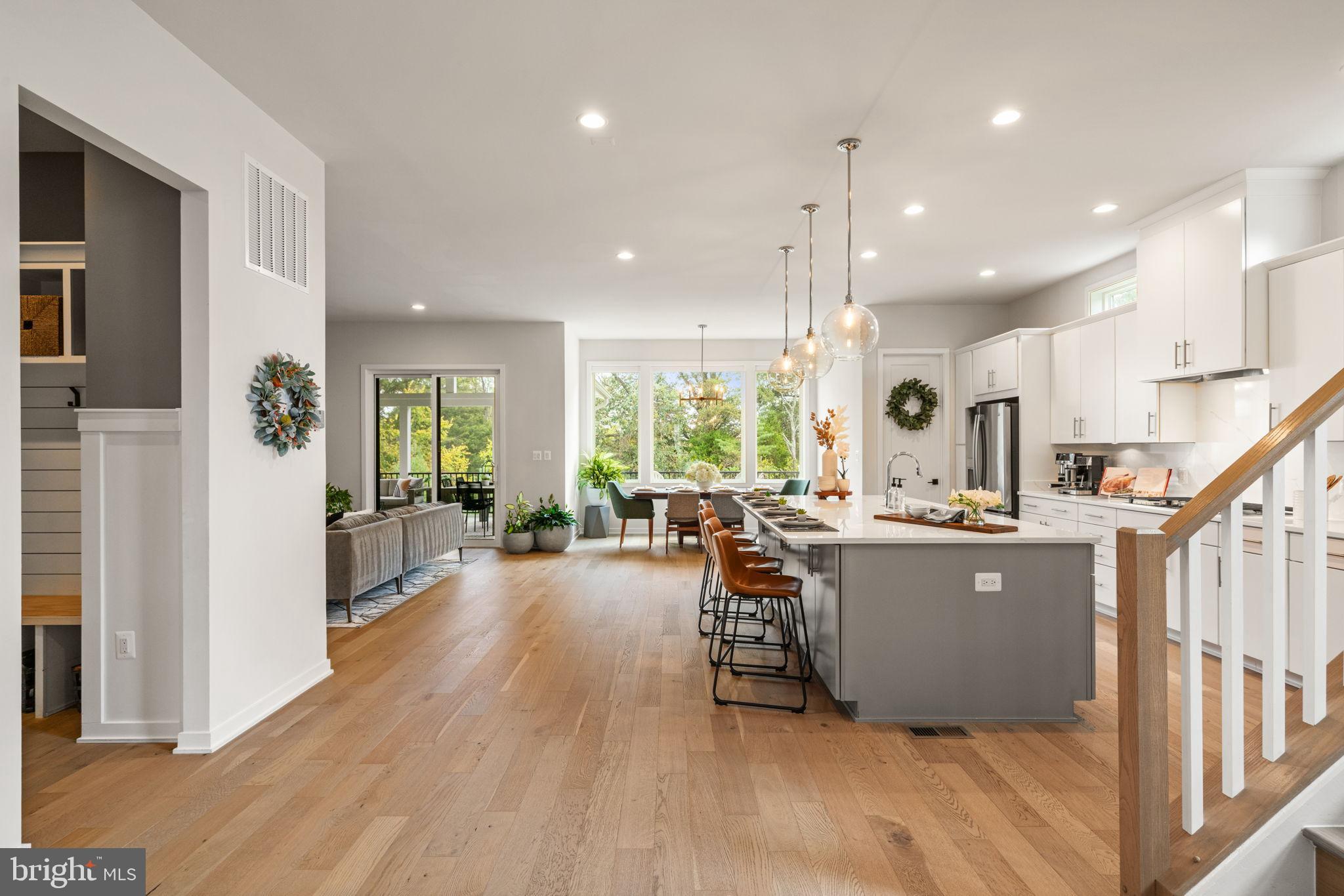 LENAH MILL - Residential