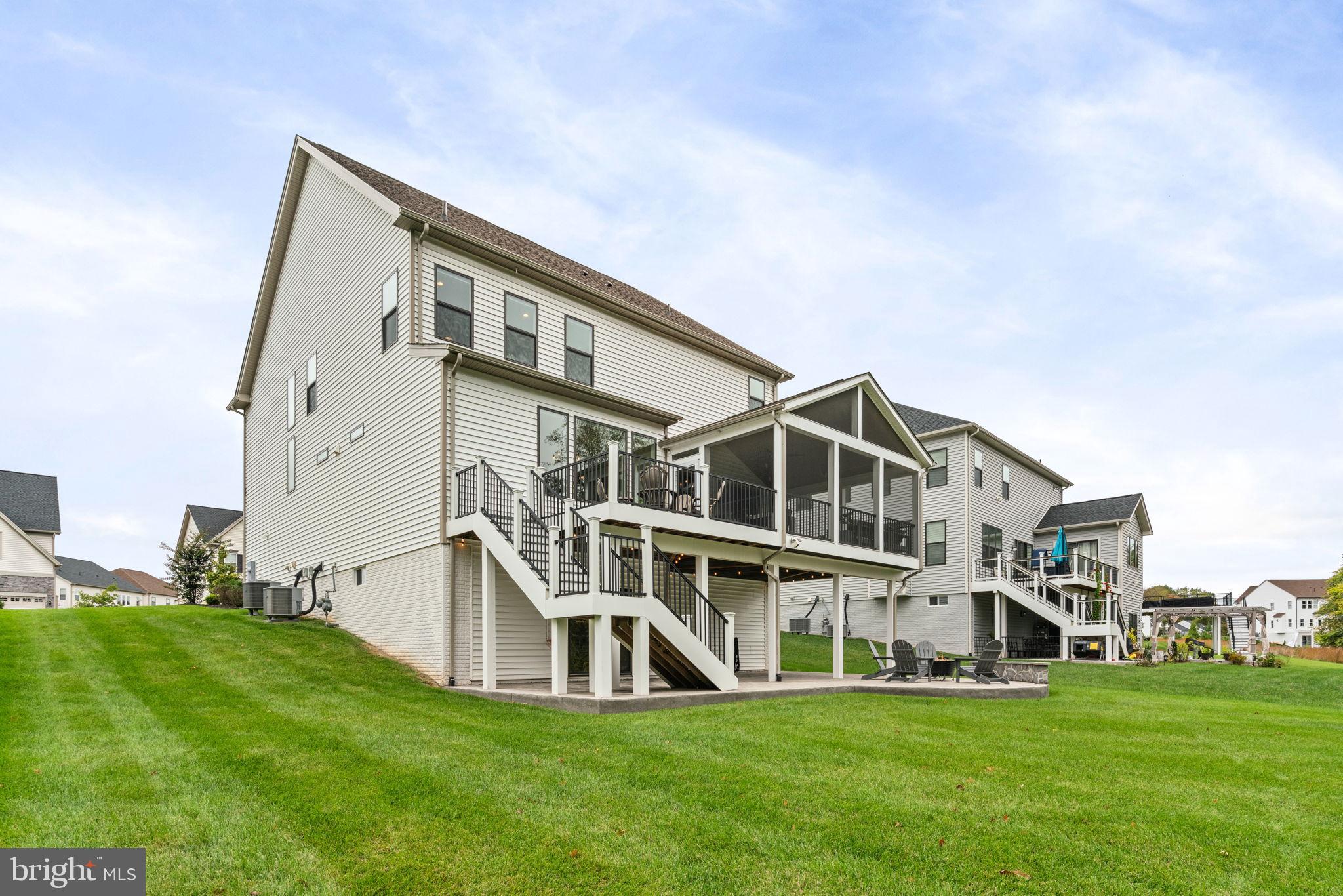 LENAH MILL - Residential