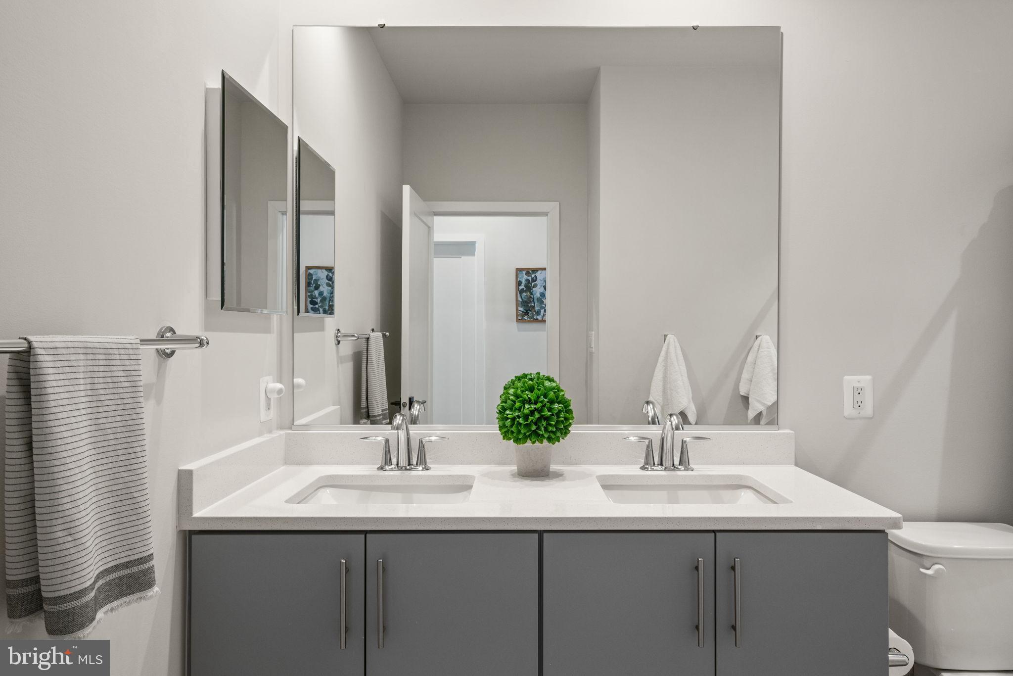 LENAH MILL - Residential