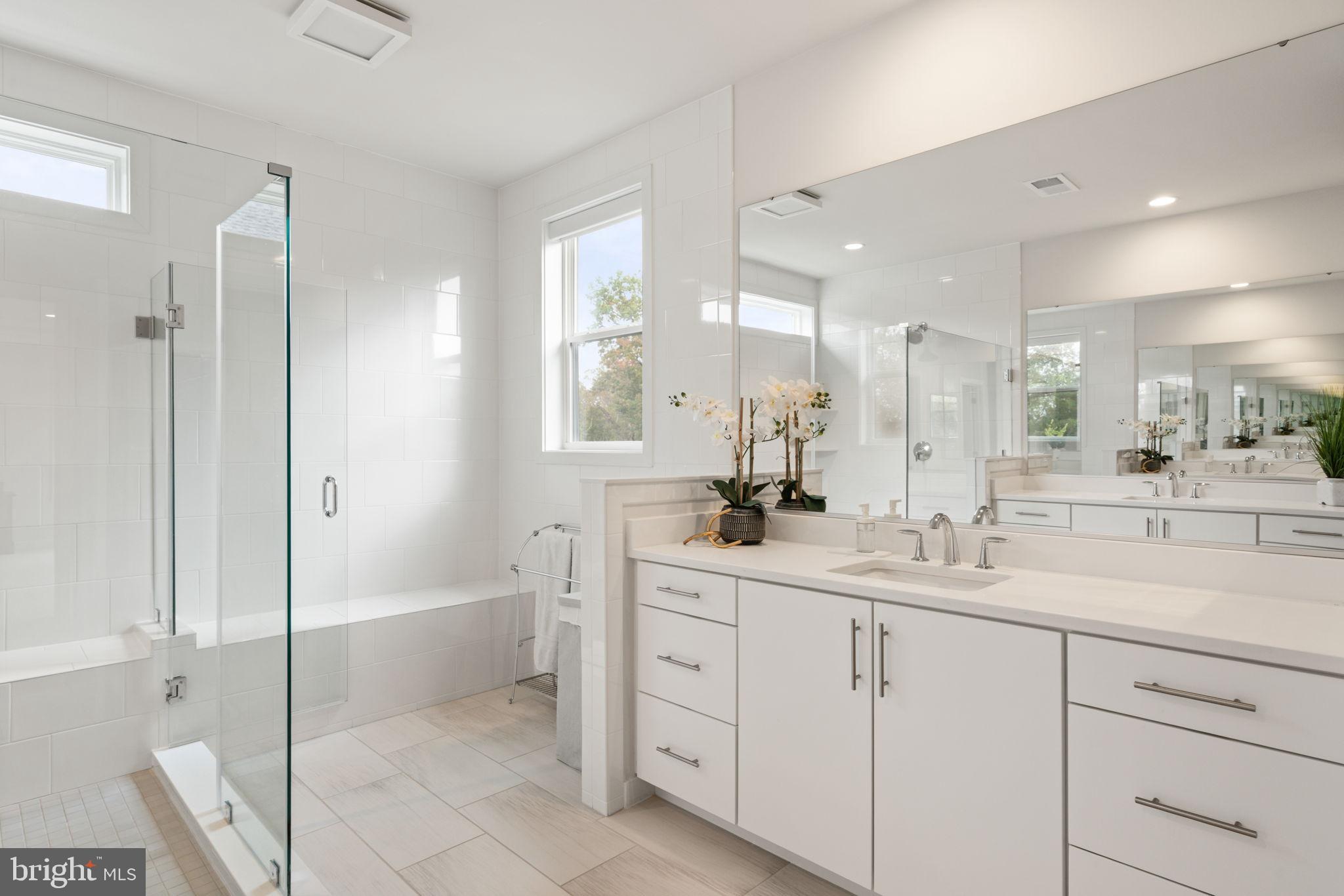 LENAH MILL - Residential