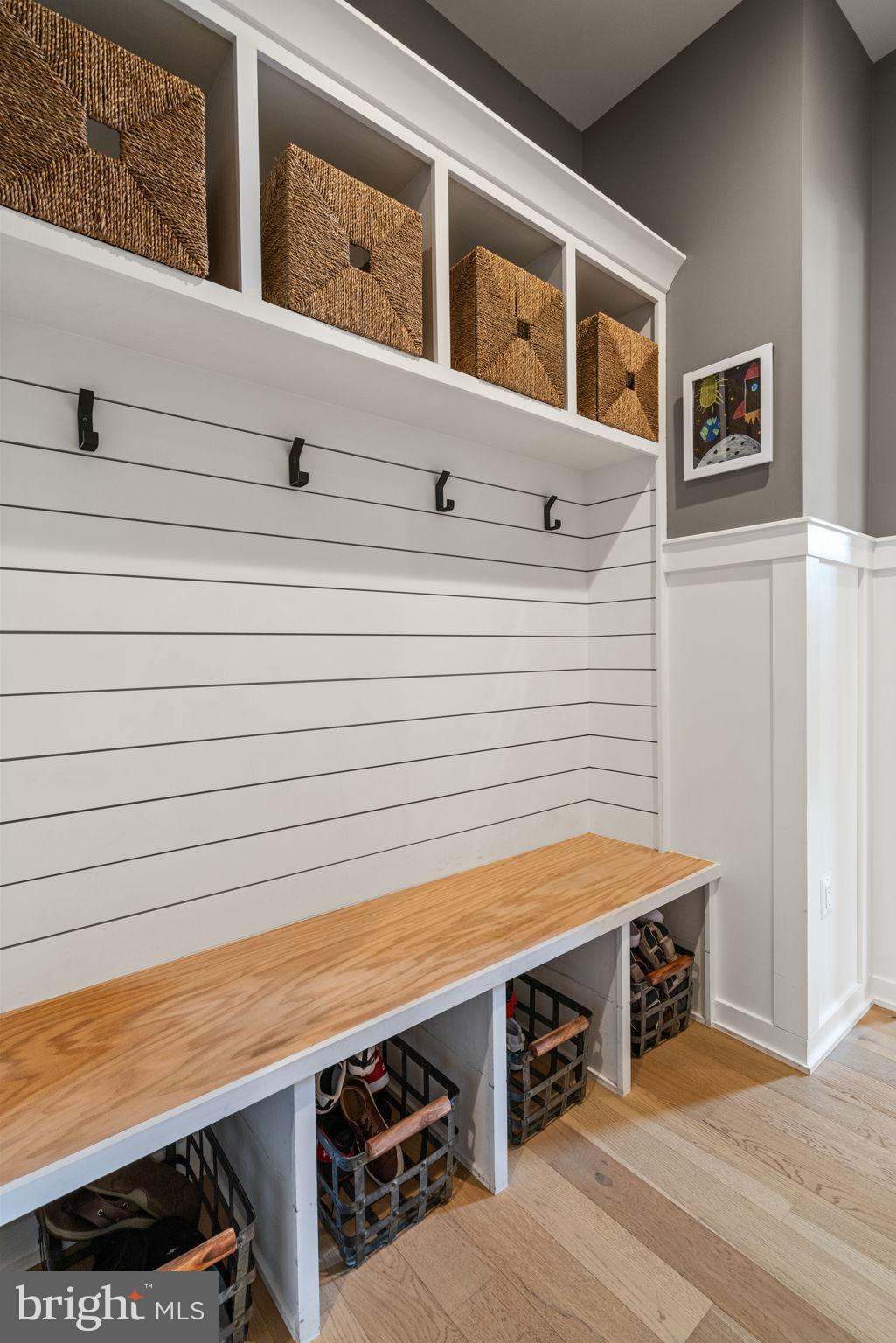 LENAH MILL - Residential