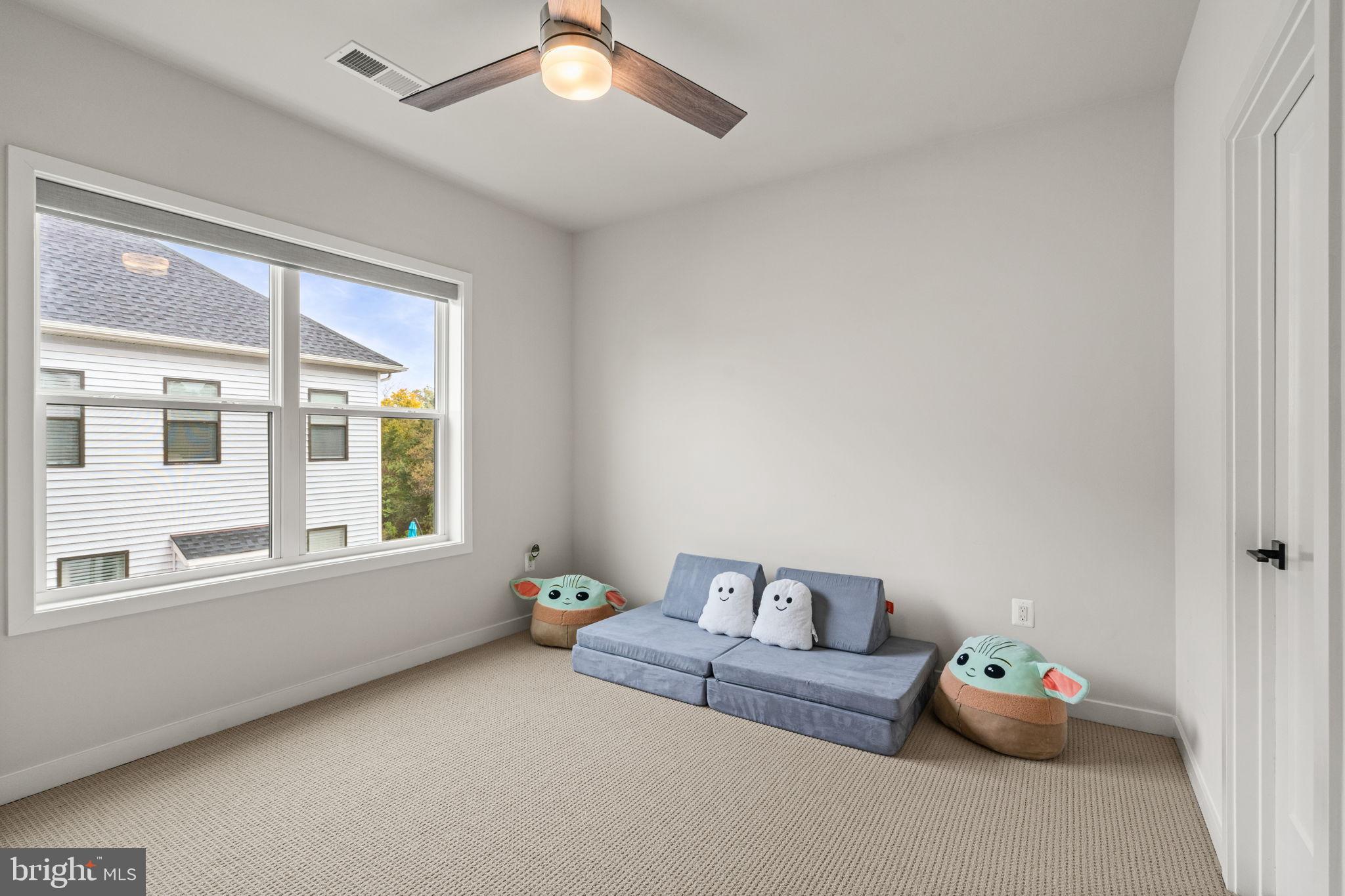 LENAH MILL - Residential