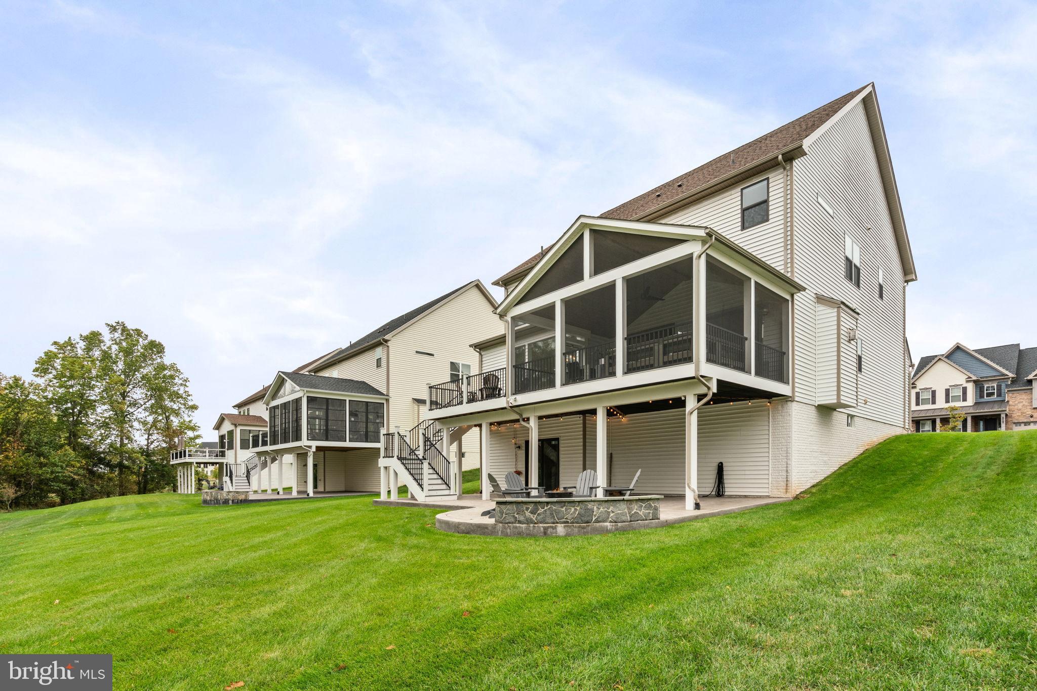 LENAH MILL - Residential