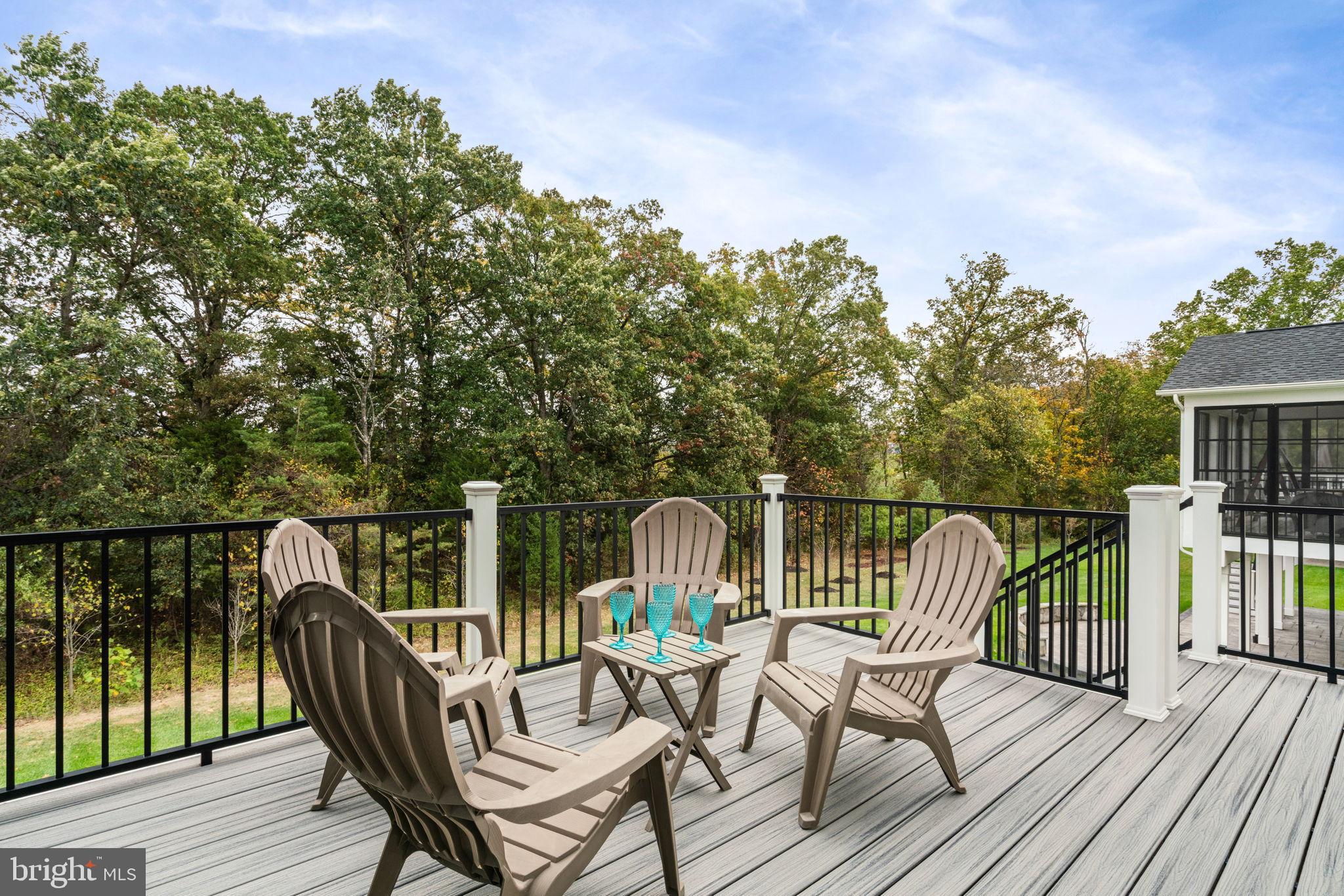 LENAH MILL - Residential