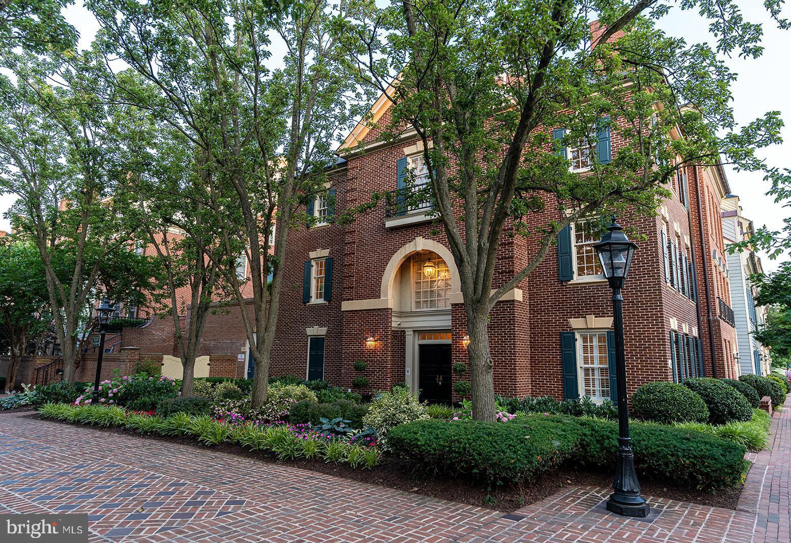 OLD TOWN - Residential