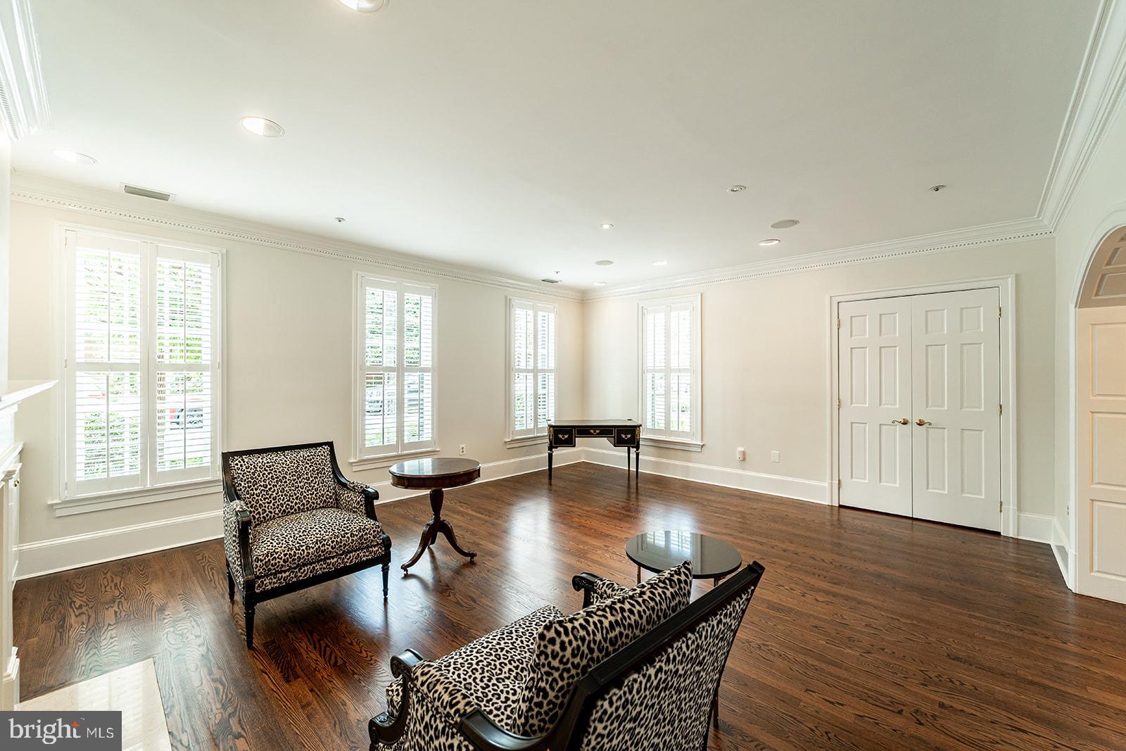 OLD TOWN - Residential