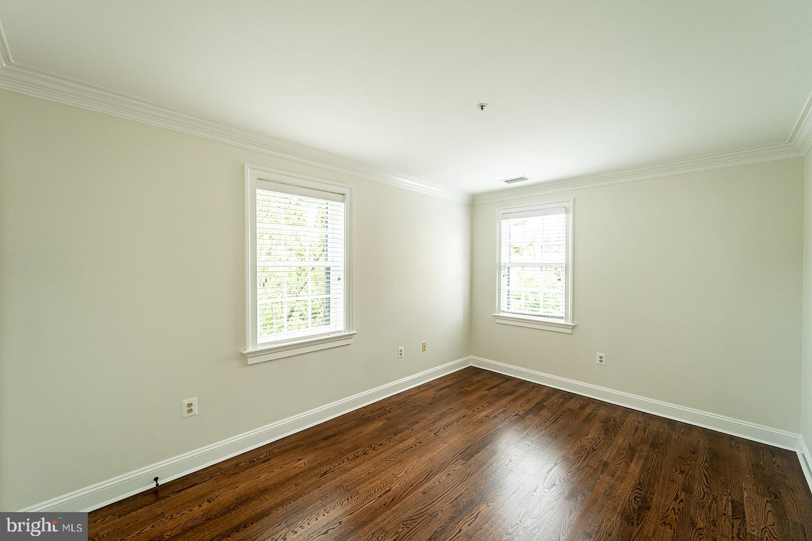 OLD TOWN - Residential