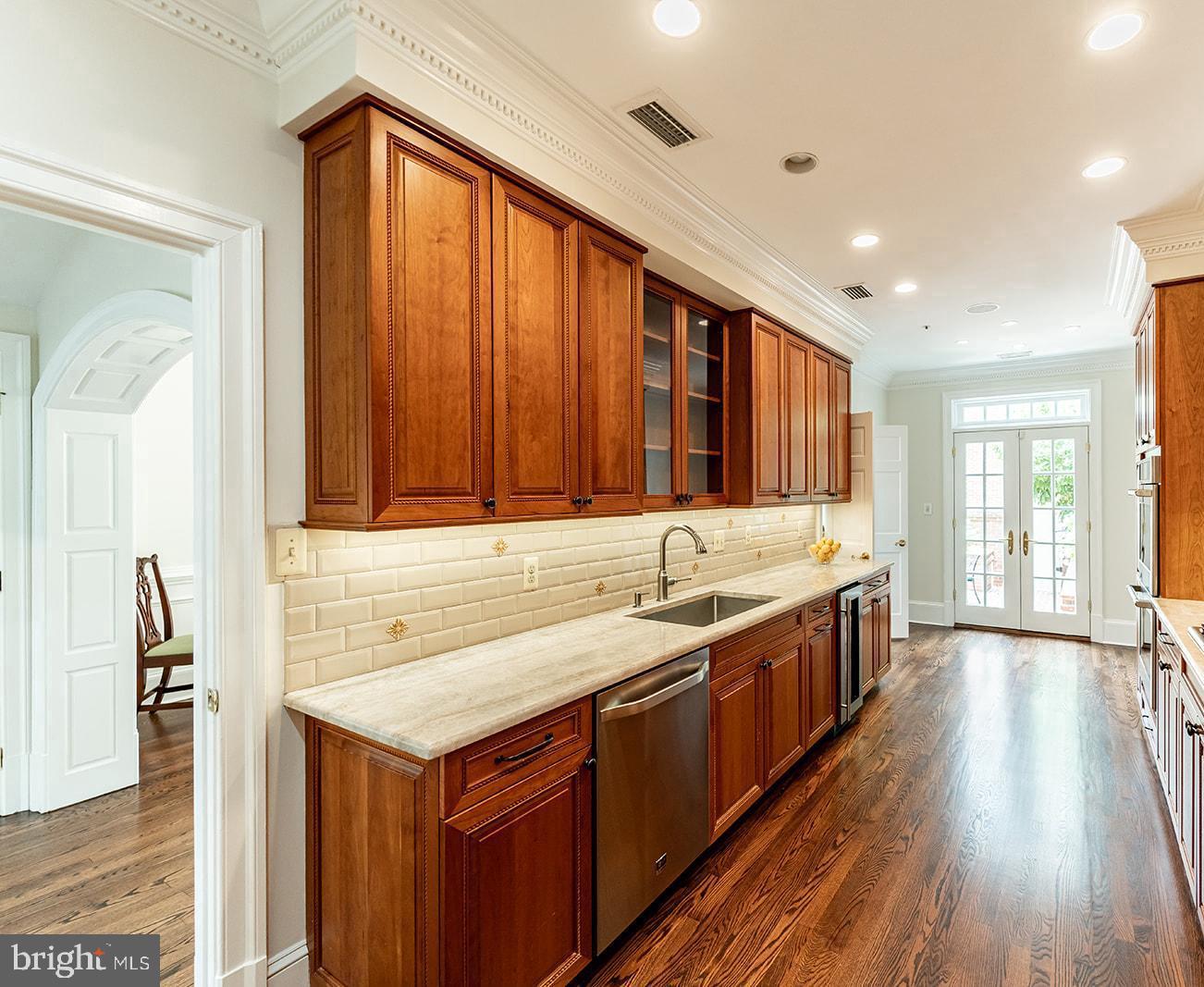 OLD TOWN - Residential