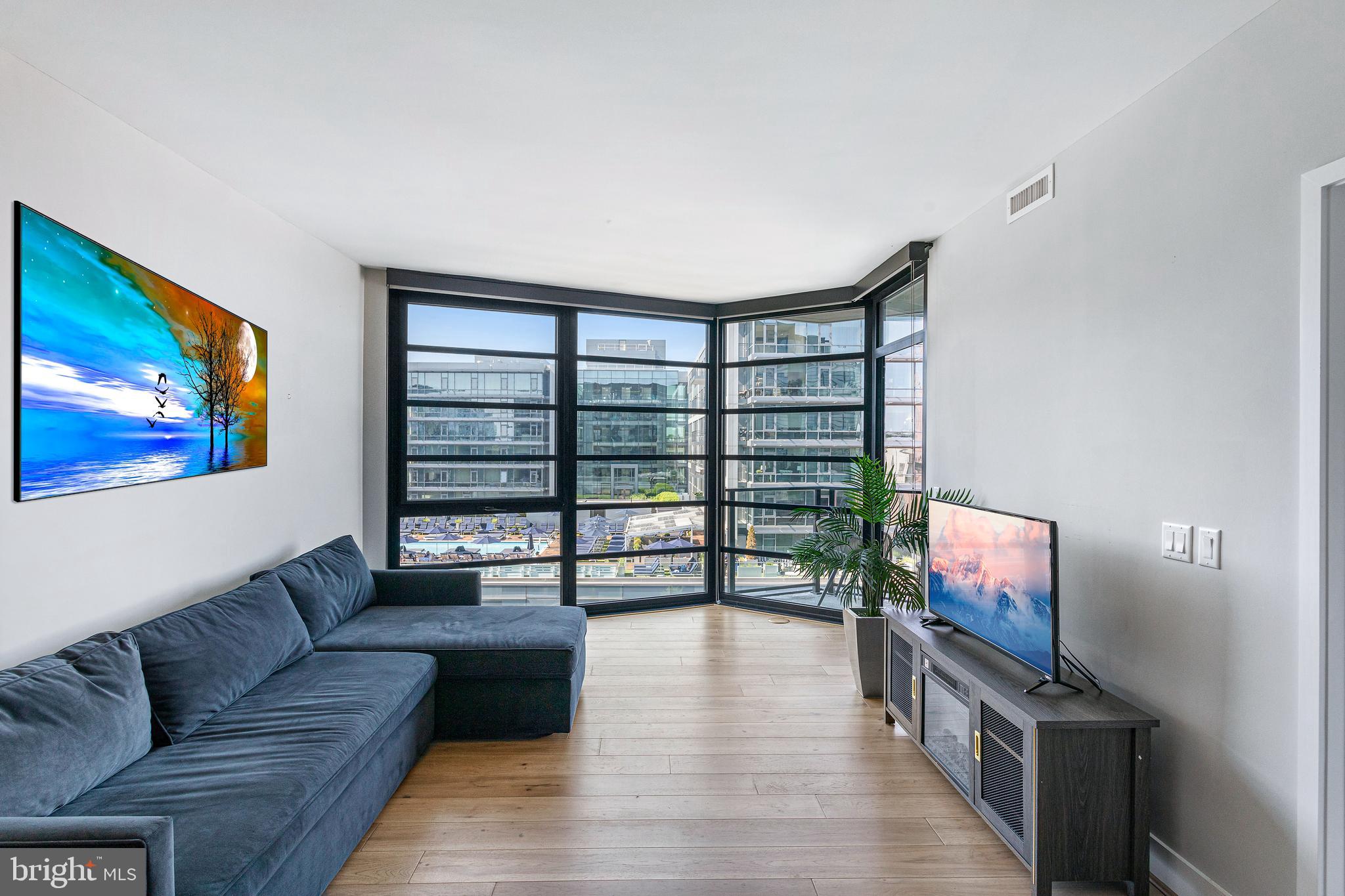 1300 4TH STREET SE 711