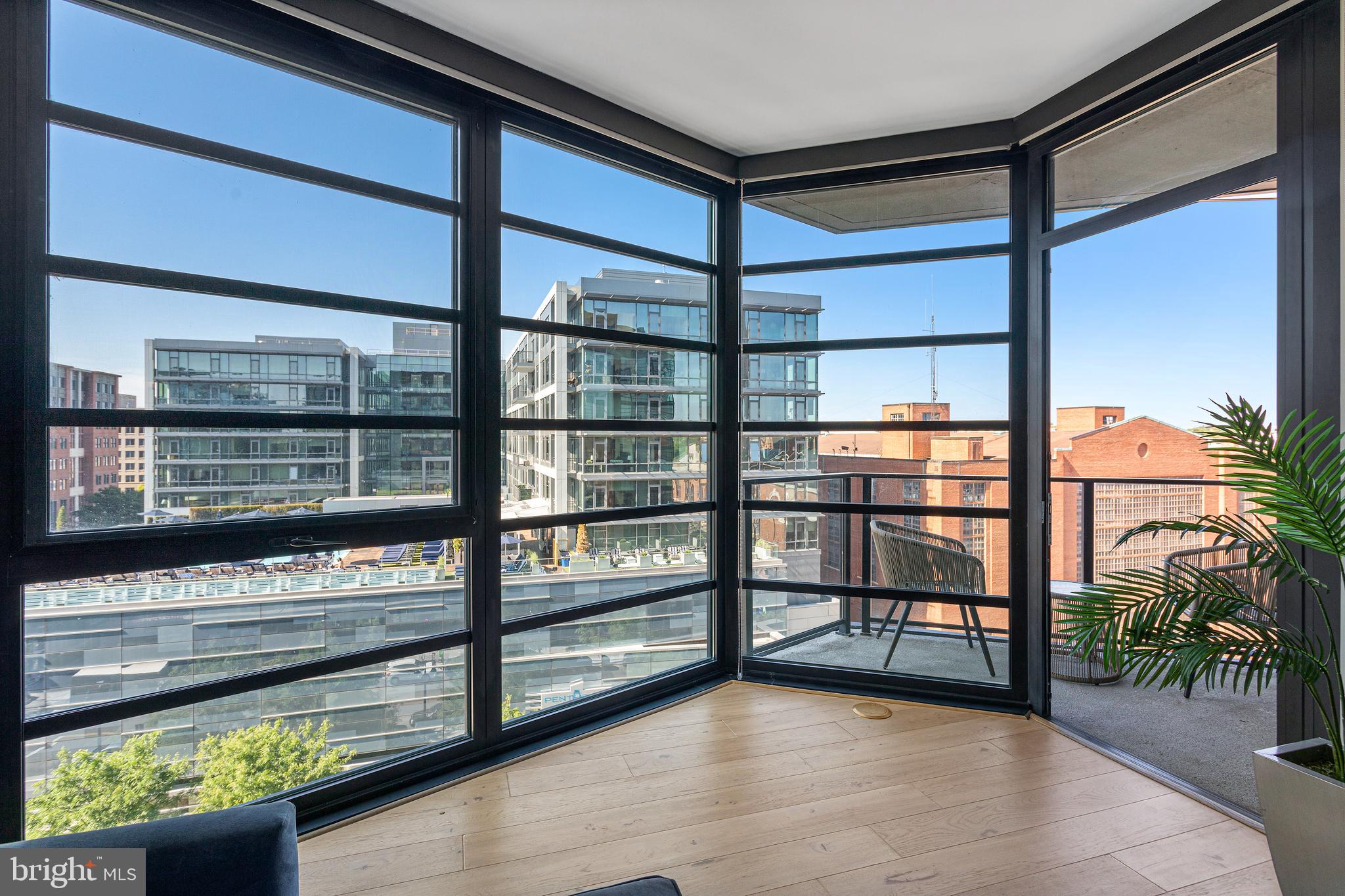 1300 4TH STREET SE 711