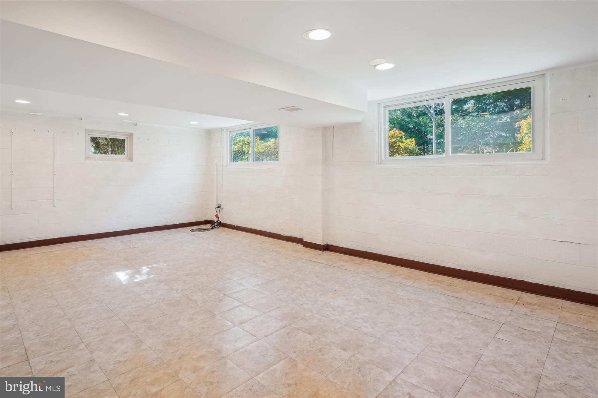 HIGHLAND STONE - Residential